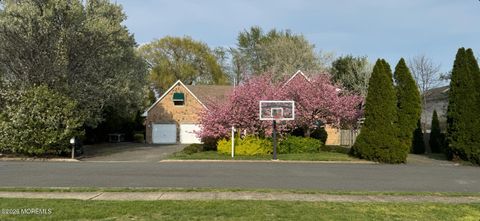 Photo of 812 Mistletoe Avenue, Point Pleasant, NJ 08742 (MLS # 22610537)