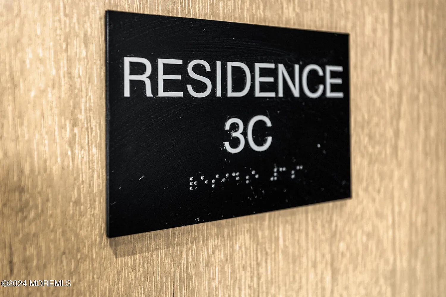 Red Bank, New Jersey 07701, United States, 2 Bedrooms Bedrooms, ,3 BathroomsBathrooms,Residential,Active,42136