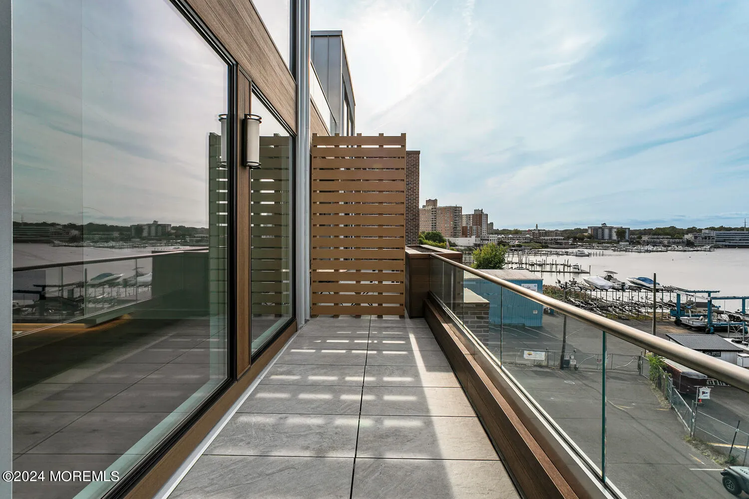 Red Bank, New Jersey 07701, United States, 2 Bedrooms Bedrooms, ,3 BathroomsBathrooms,Residential,Active,42136