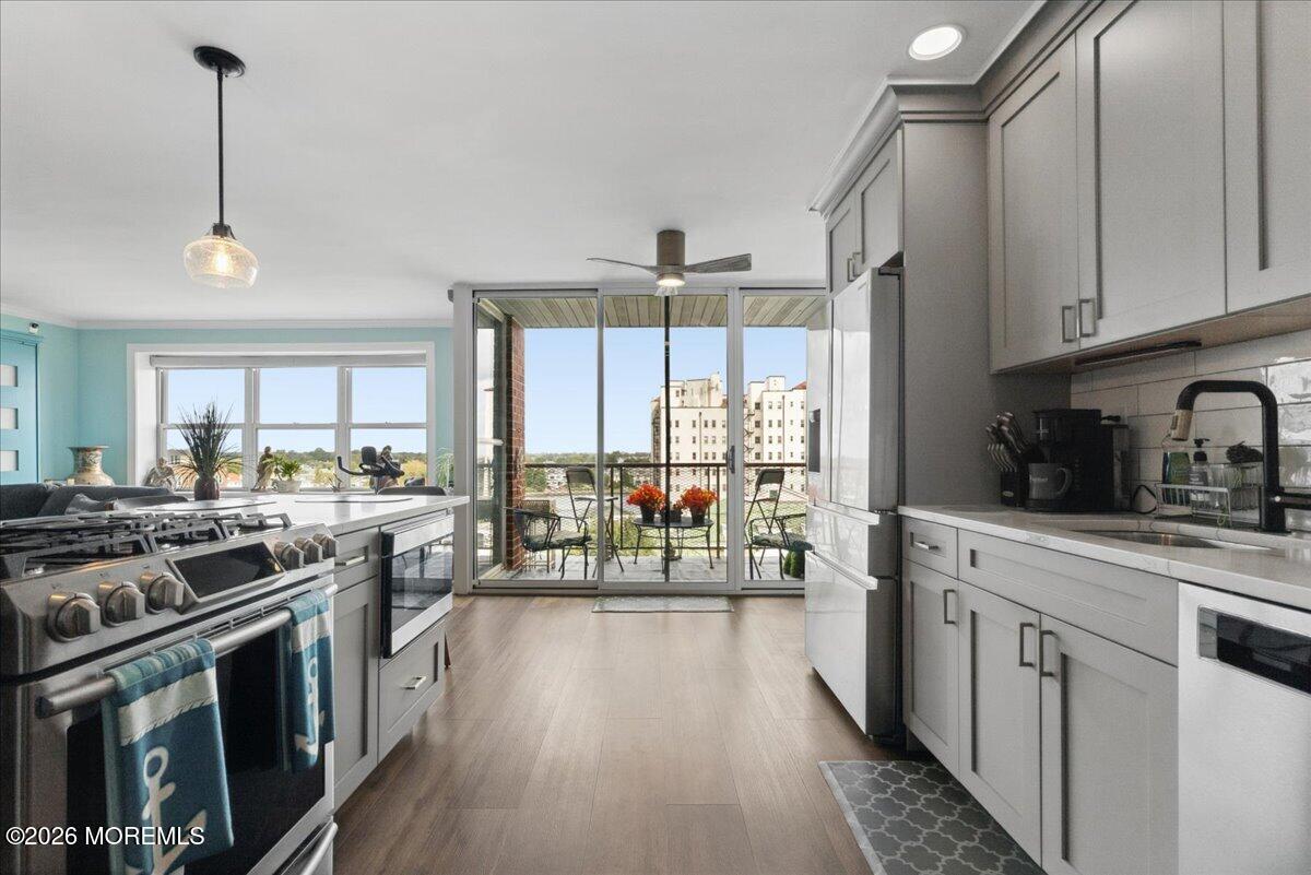 1615 Park Avenue 6F