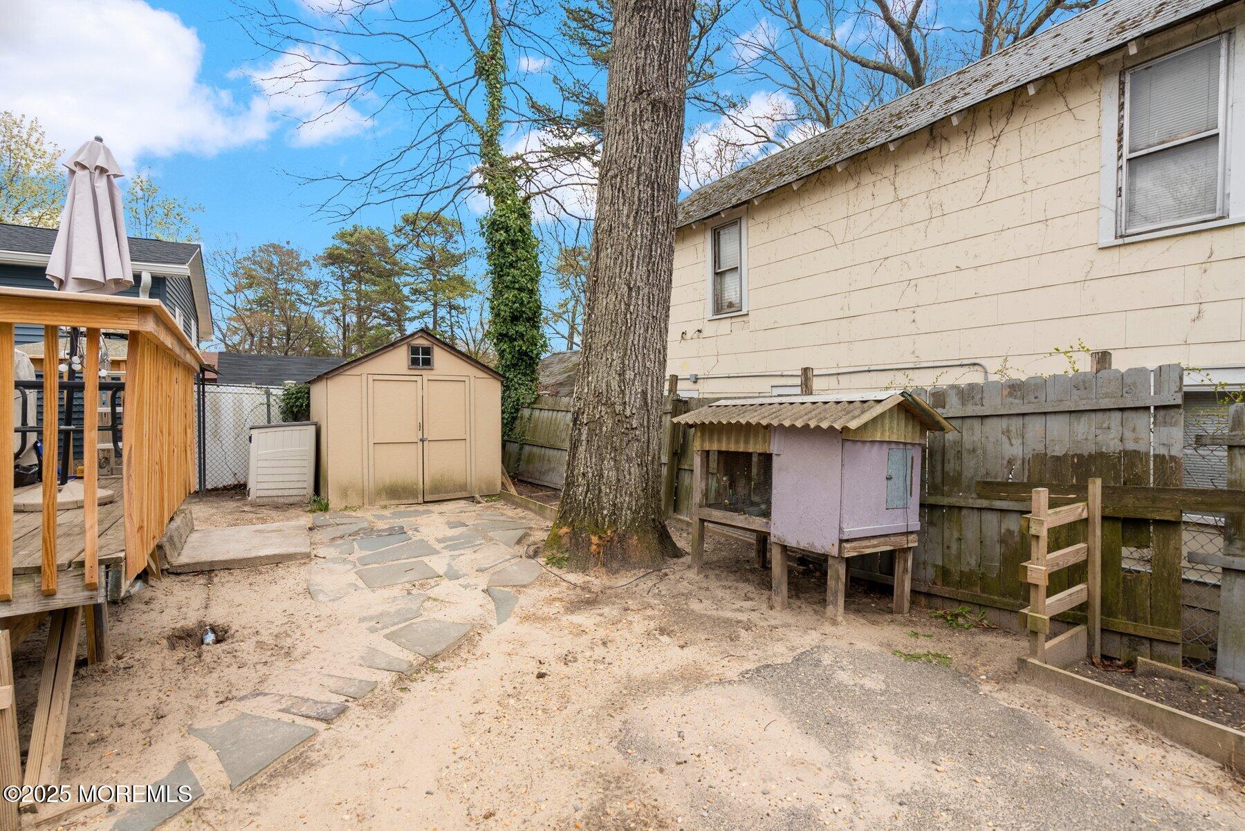 330 Morris Boulevard, Toms River, New Jersey image 23