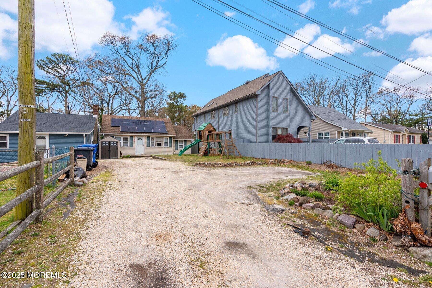 330 Morris Boulevard, Toms River, New Jersey image 24