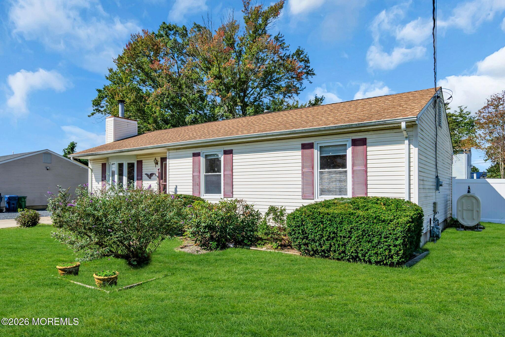 1228 Spray Avenue