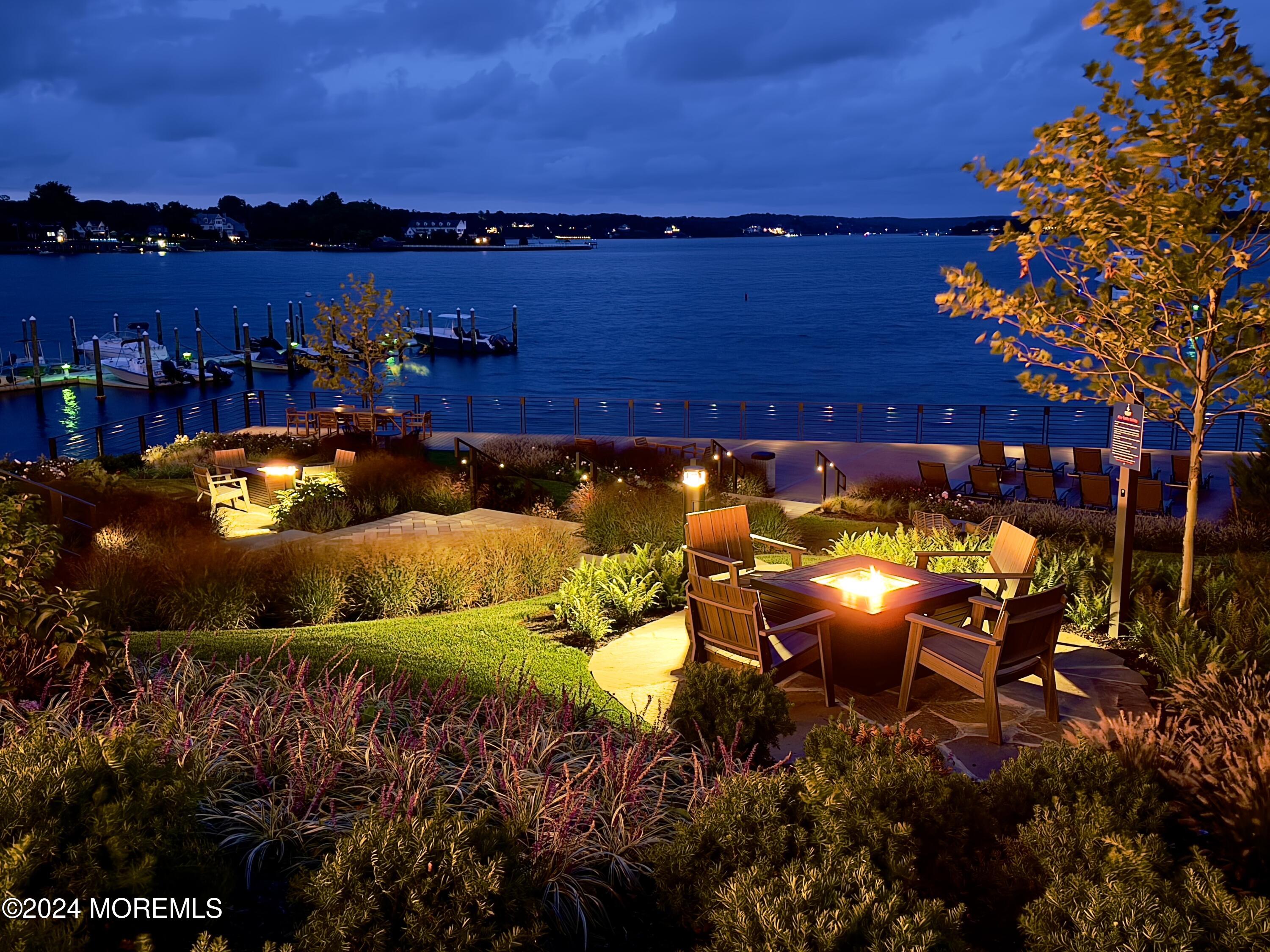 122 Bodman Place PH-A