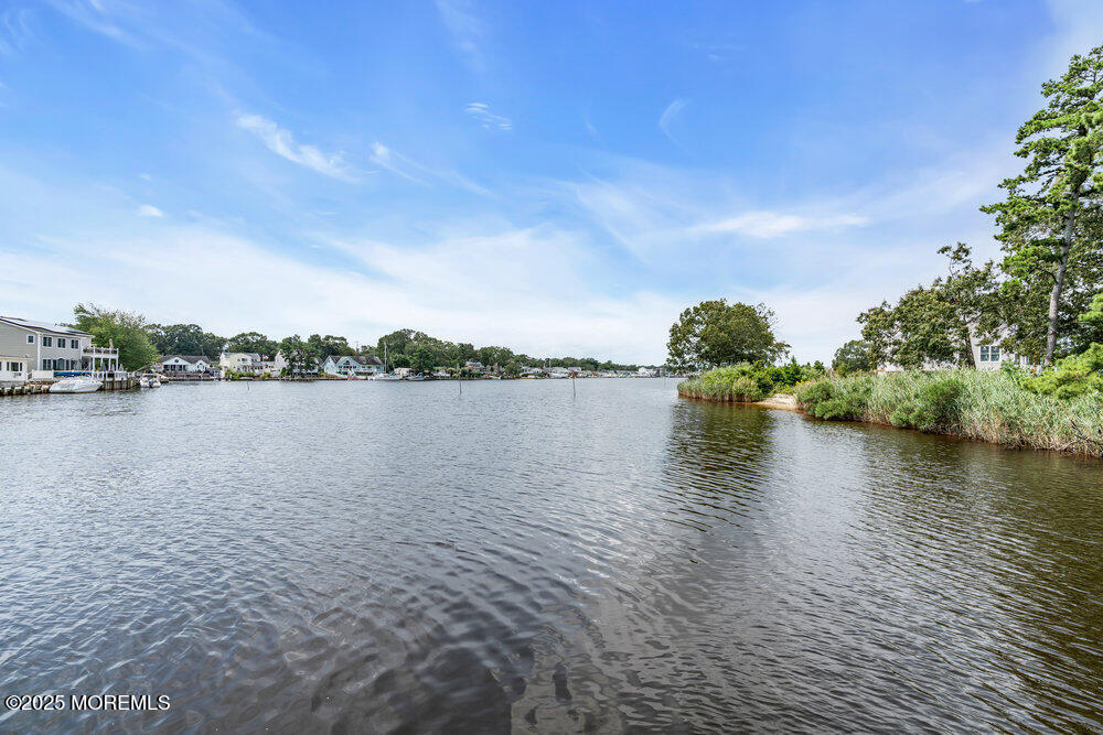 Forked River, New Jersey, 08731, United States, 4 Bedrooms Bedrooms, ,4 BathroomsBathrooms,Residential,Active,2041588
