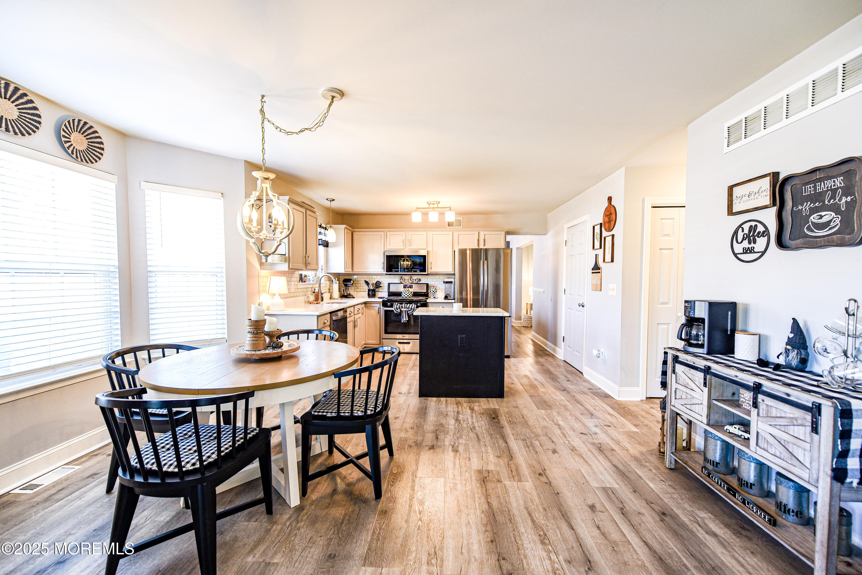 1066 Rudder Avenue, Manahawkin, New Jersey image 8