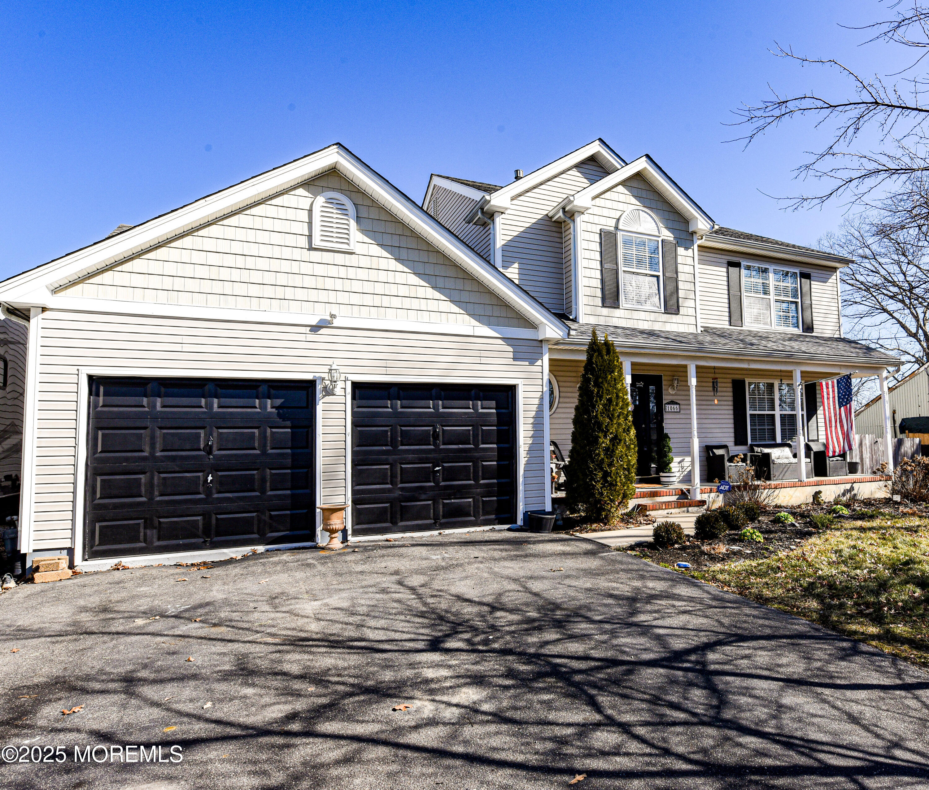 1066 Rudder Avenue, Manahawkin, New Jersey image 2