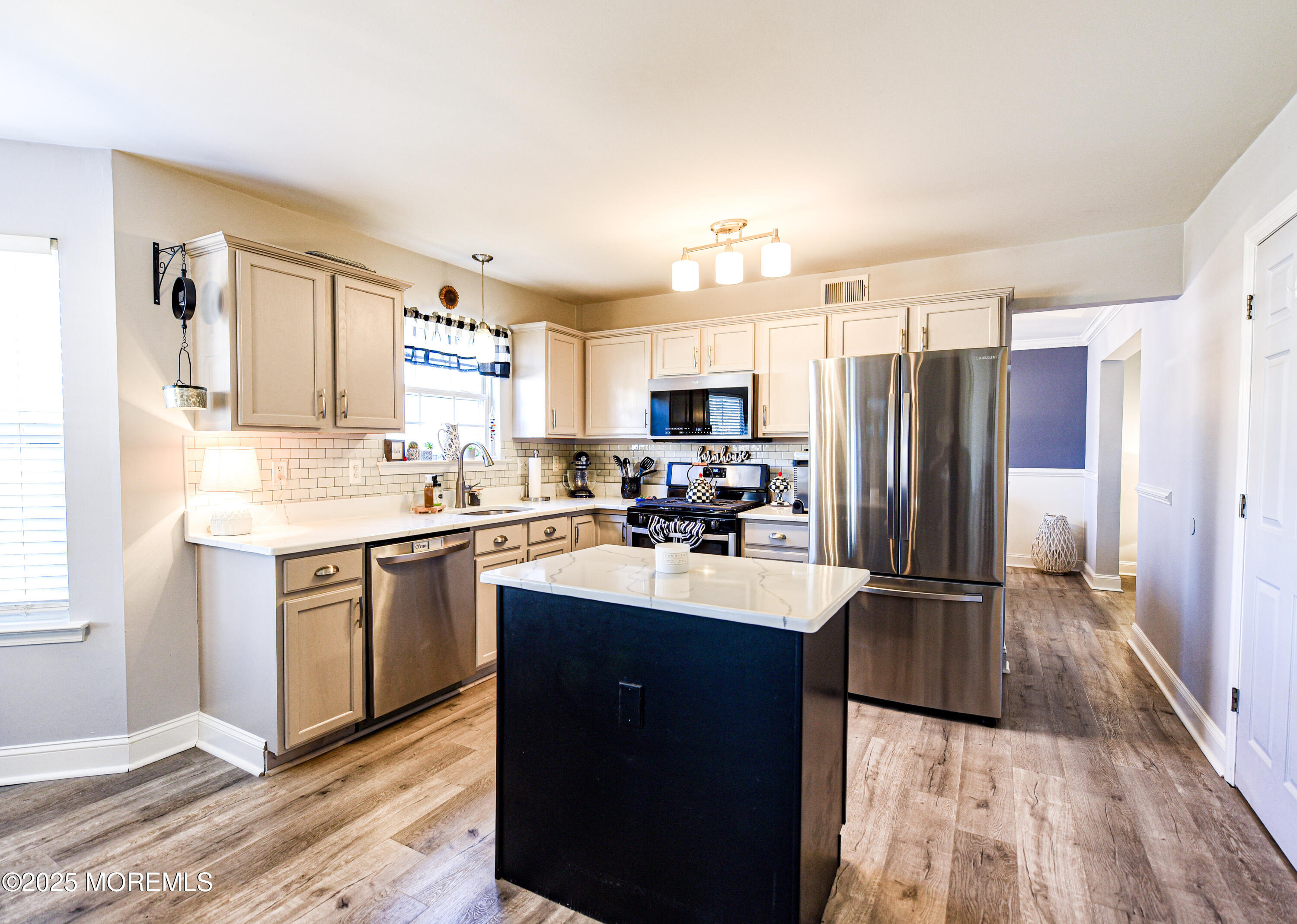 1066 Rudder Avenue, Manahawkin, New Jersey image 6