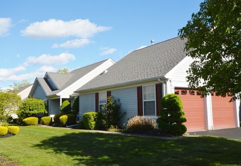 Photo of 2555 Ridgemont Court, Toms River, NJ 08755 (MLS # 22604165)