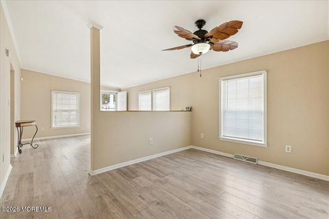 602 Walden Way Whiting NJ 08759