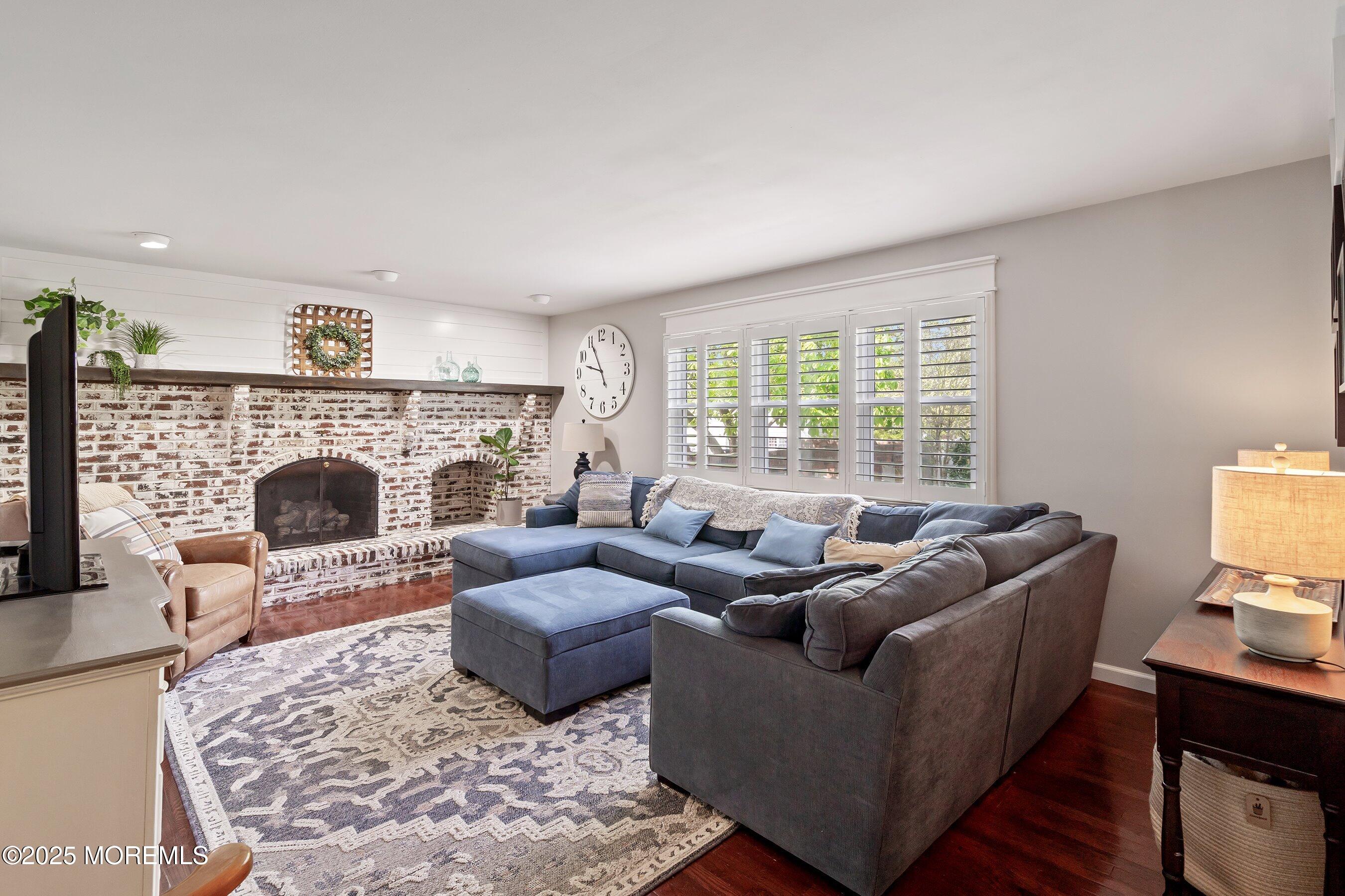 408 Winding Way, Brick, New Jersey image 8