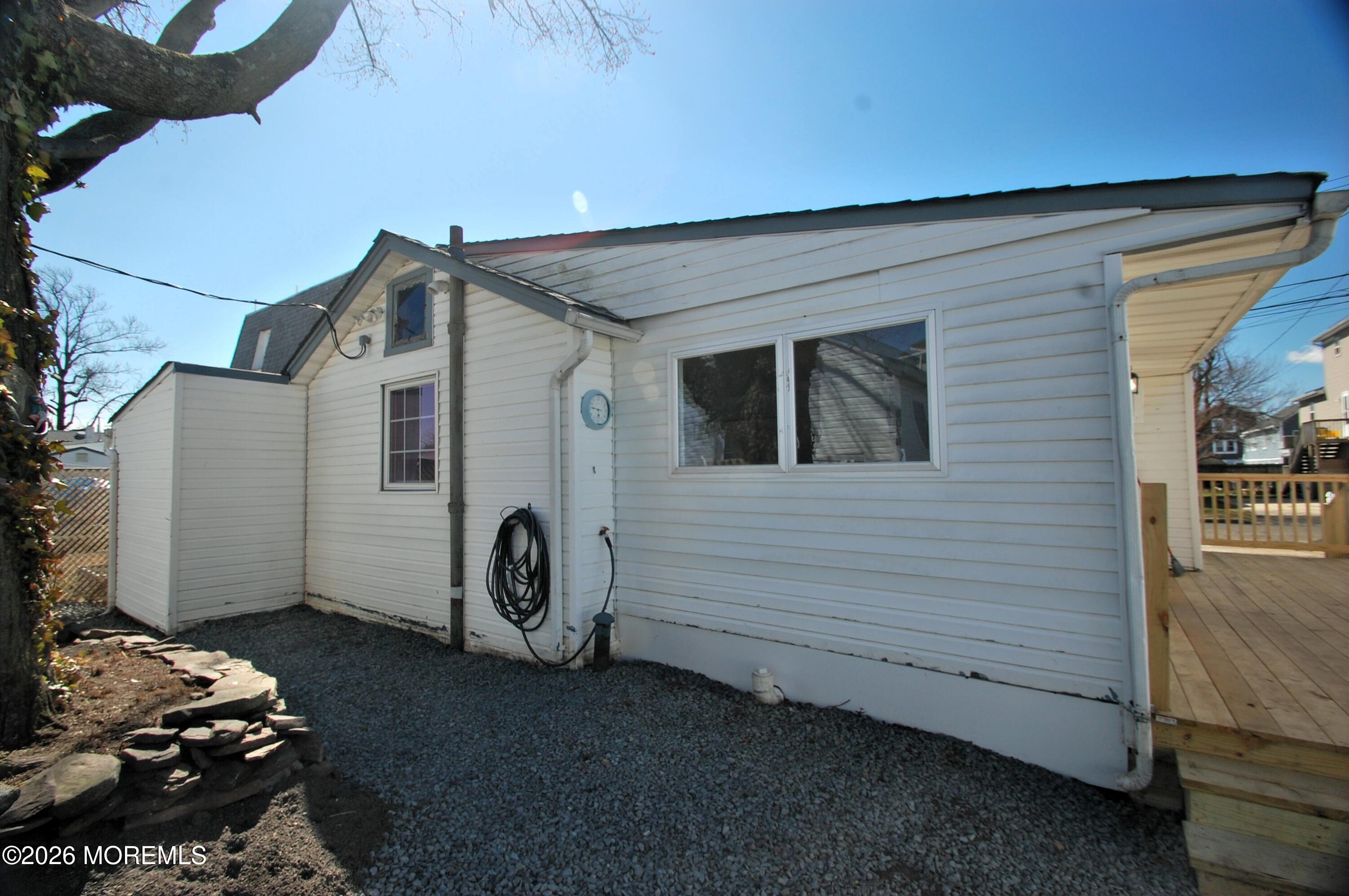 807 6th Street A & B