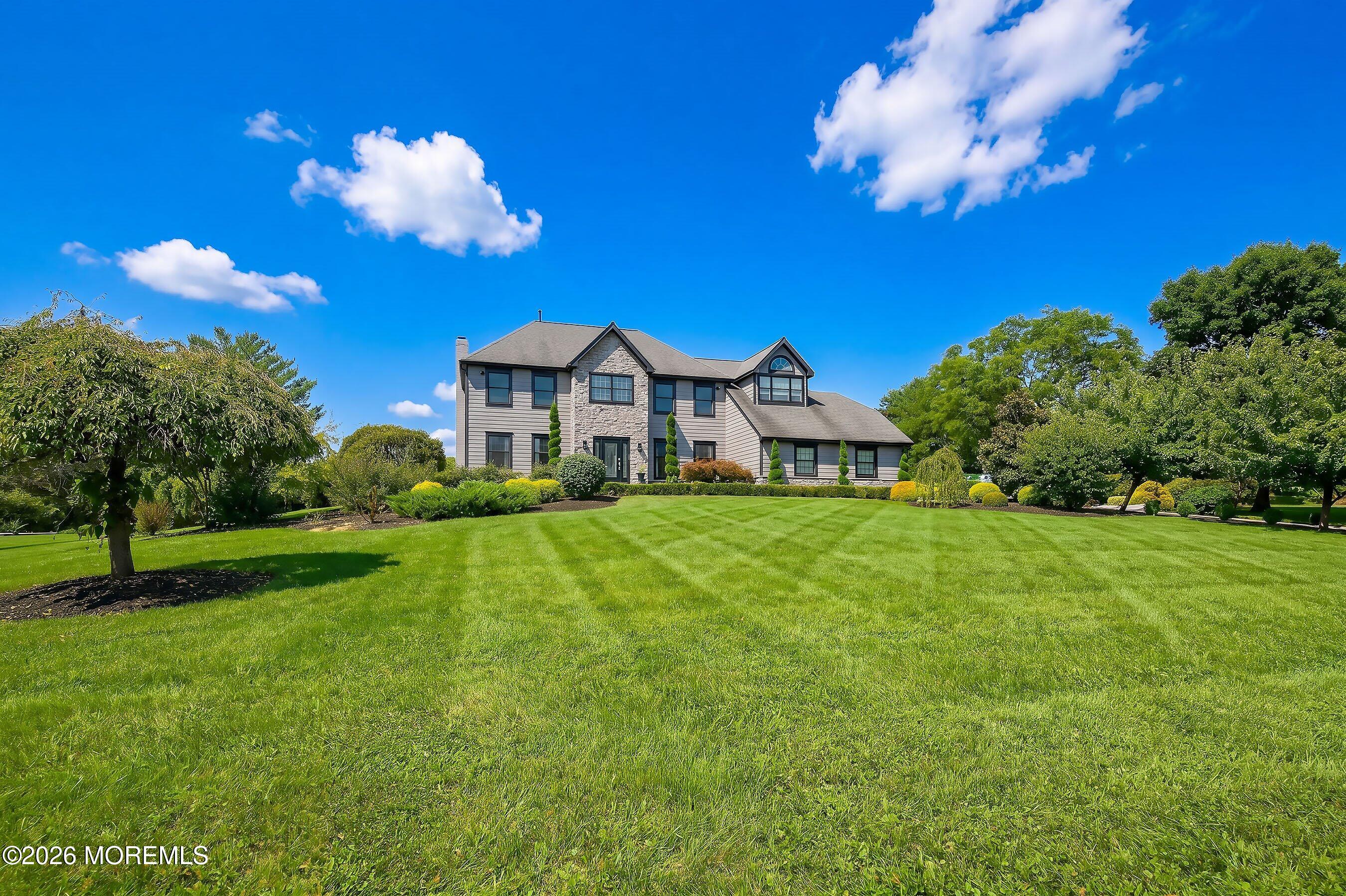 27 Steeple Chase Road