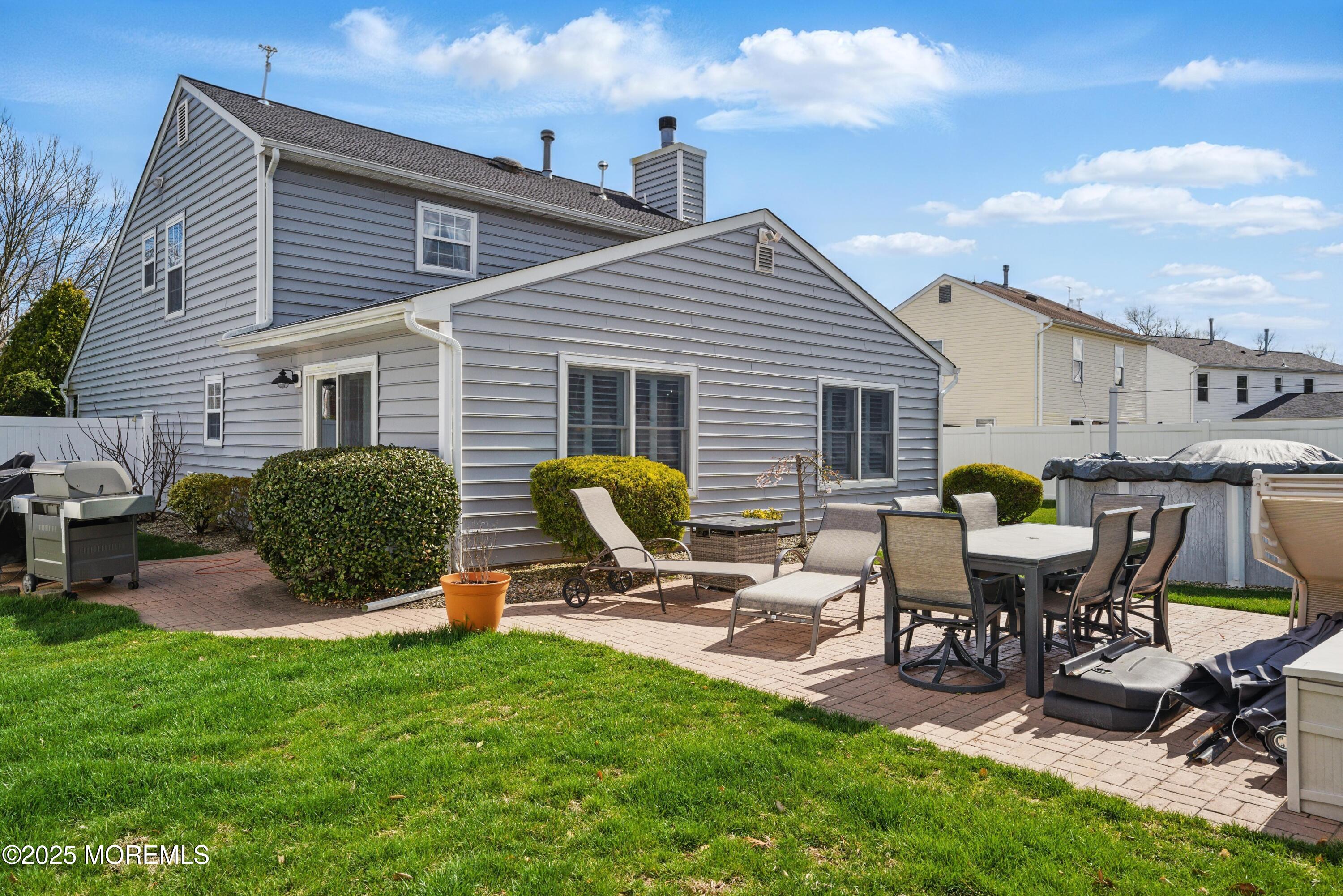 90 W Shenendoah Road, Howell, New Jersey image 22