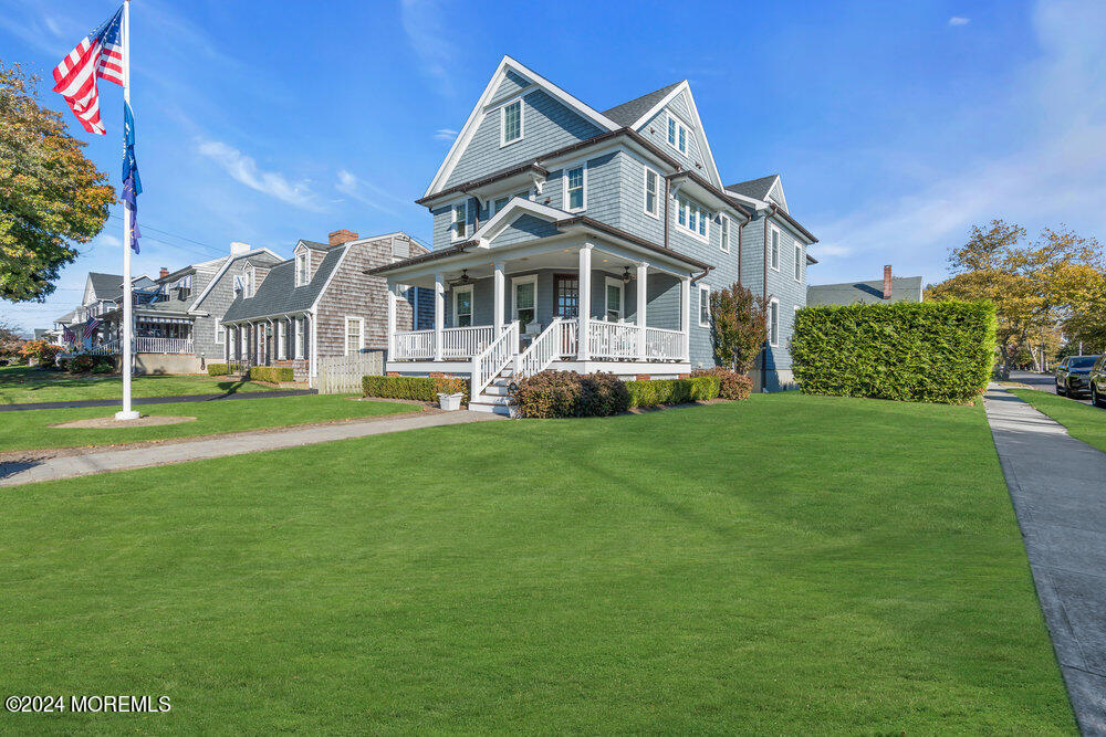 300 Salem Avenue
