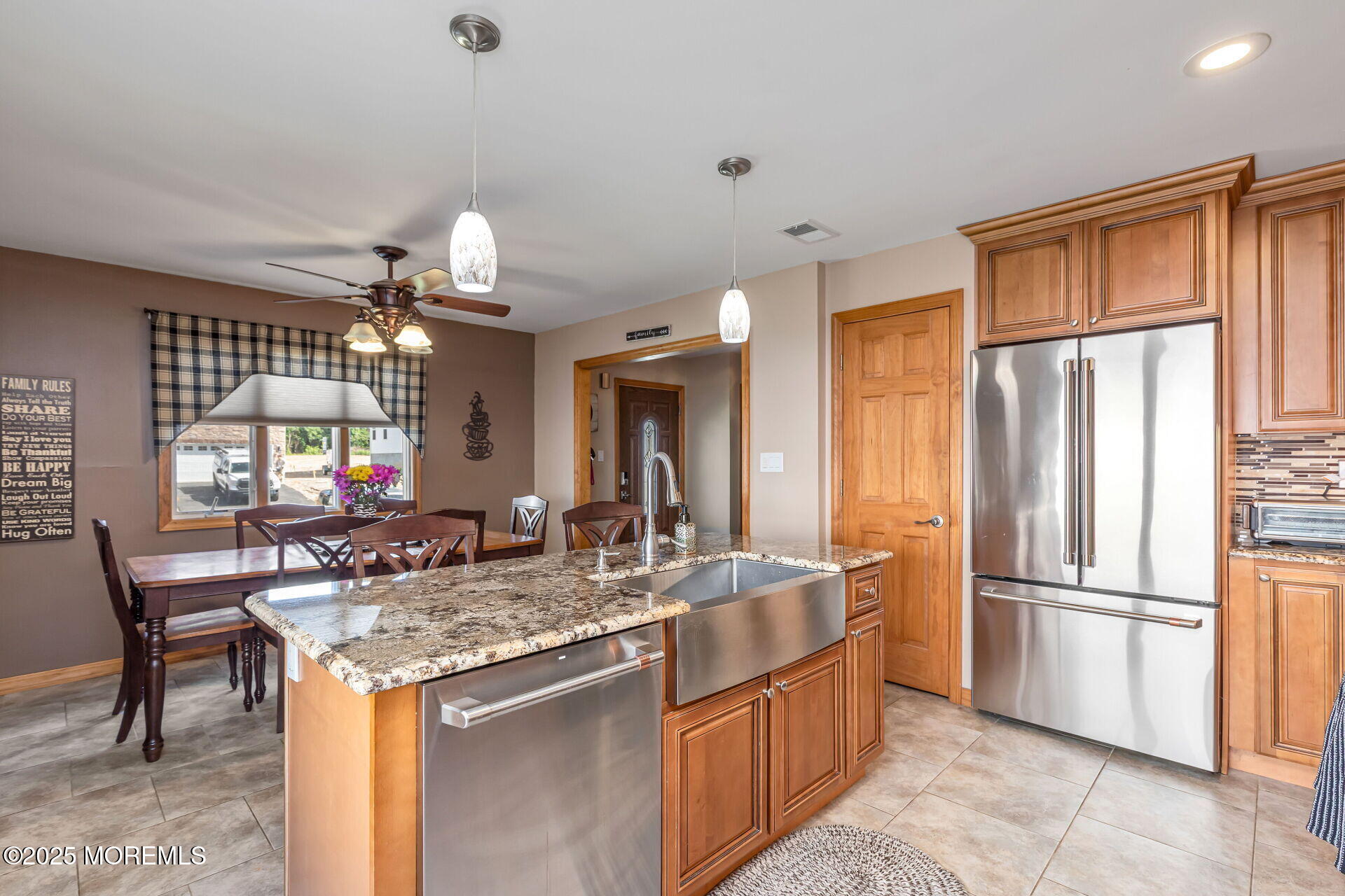 74 Briscoe Terrace, Hazlet, New Jersey image 8