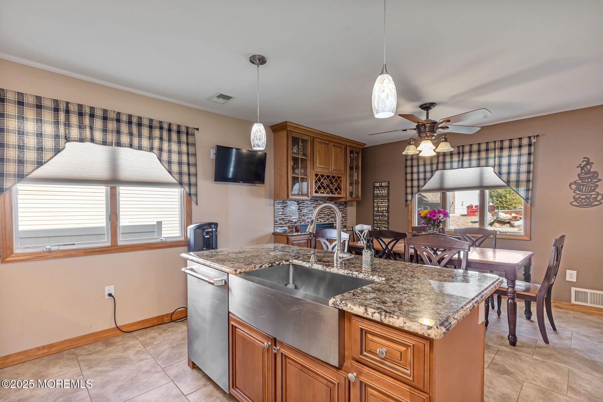 74 Briscoe Terrace, Hazlet, New Jersey image 9