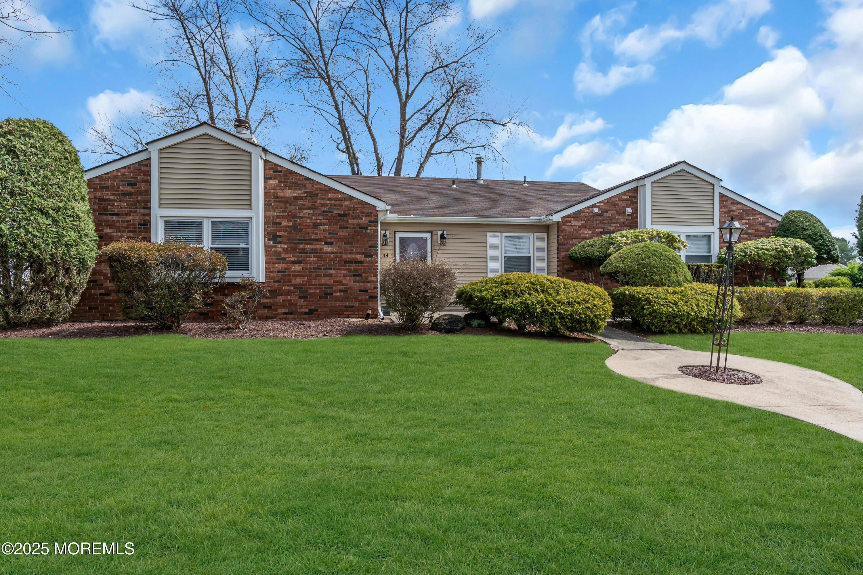 14 Oriel Way, Marlboro, New Jersey image 1