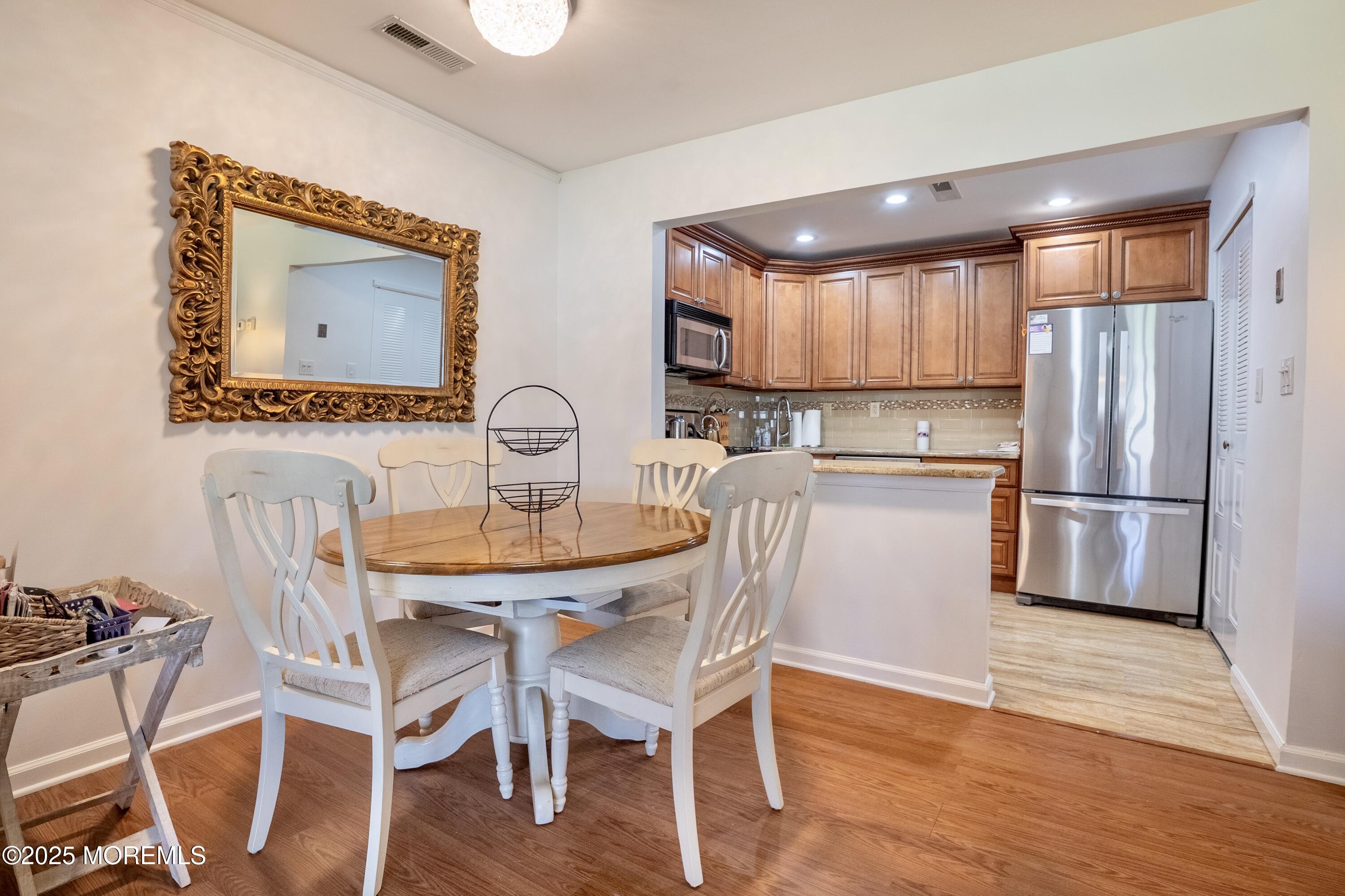 18 Snowburry Court, Red Bank, New Jersey image 7