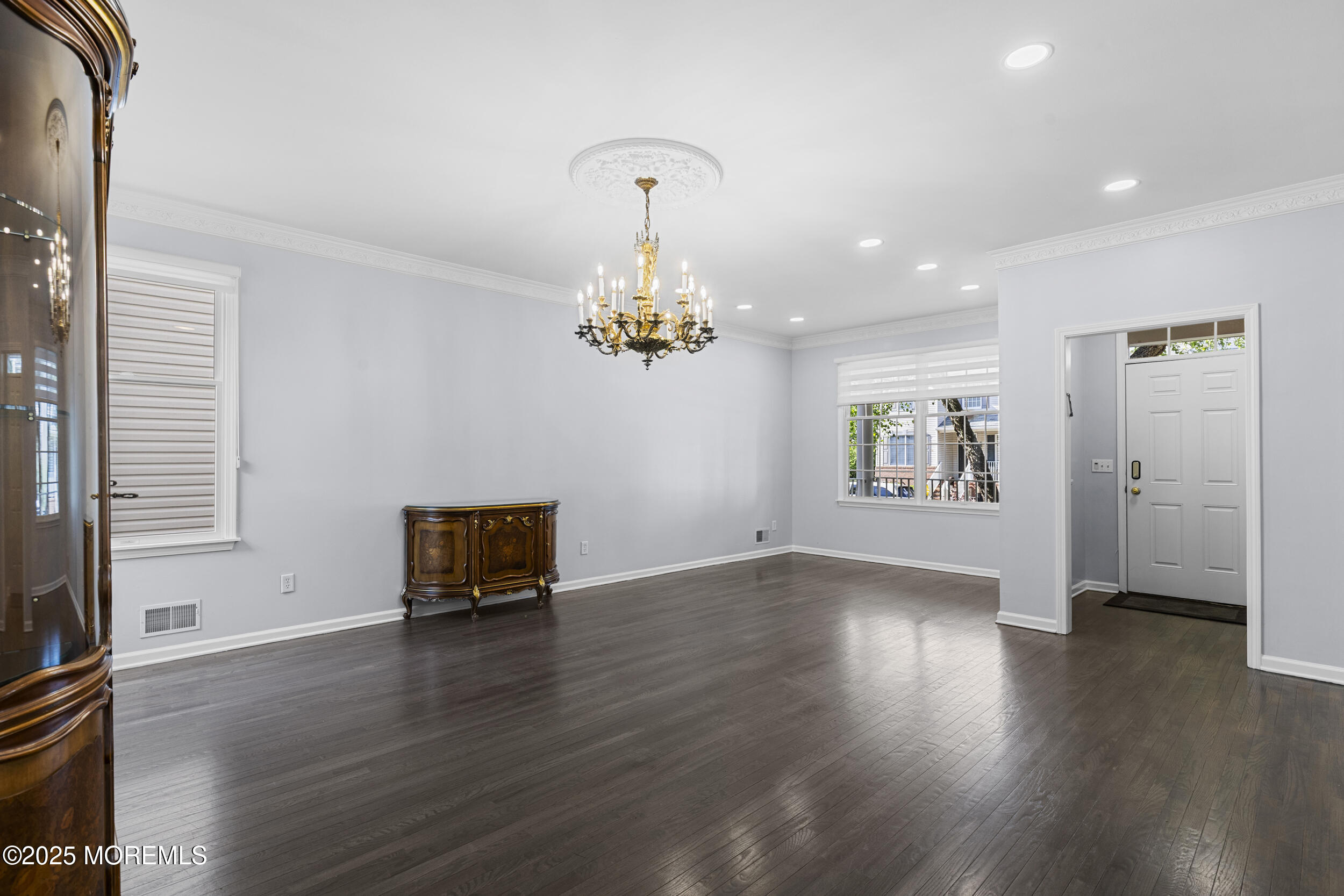 13 Sequoia Drive, Lakewood, New Jersey image 6