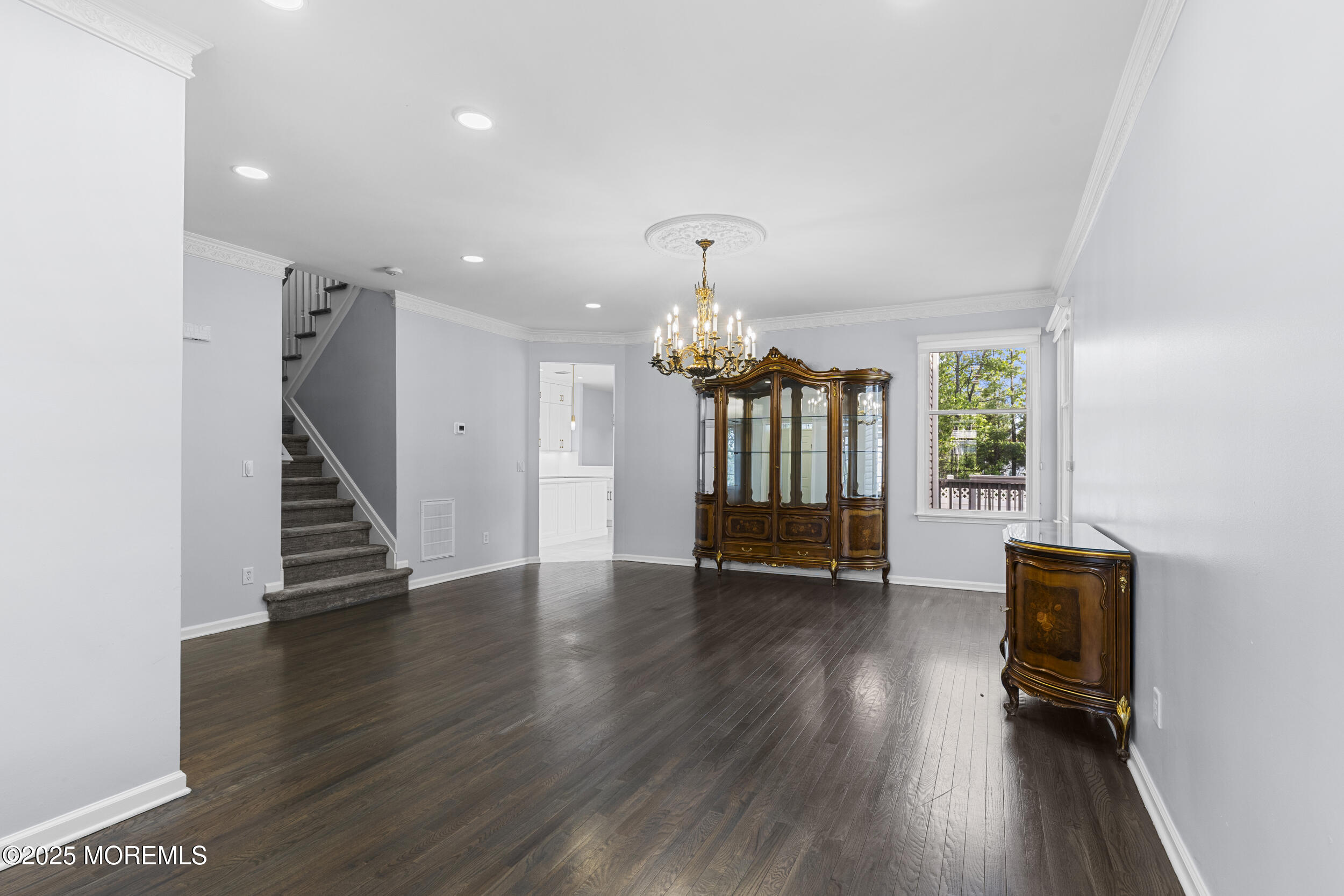 13 Sequoia Drive, Lakewood, New Jersey image 9
