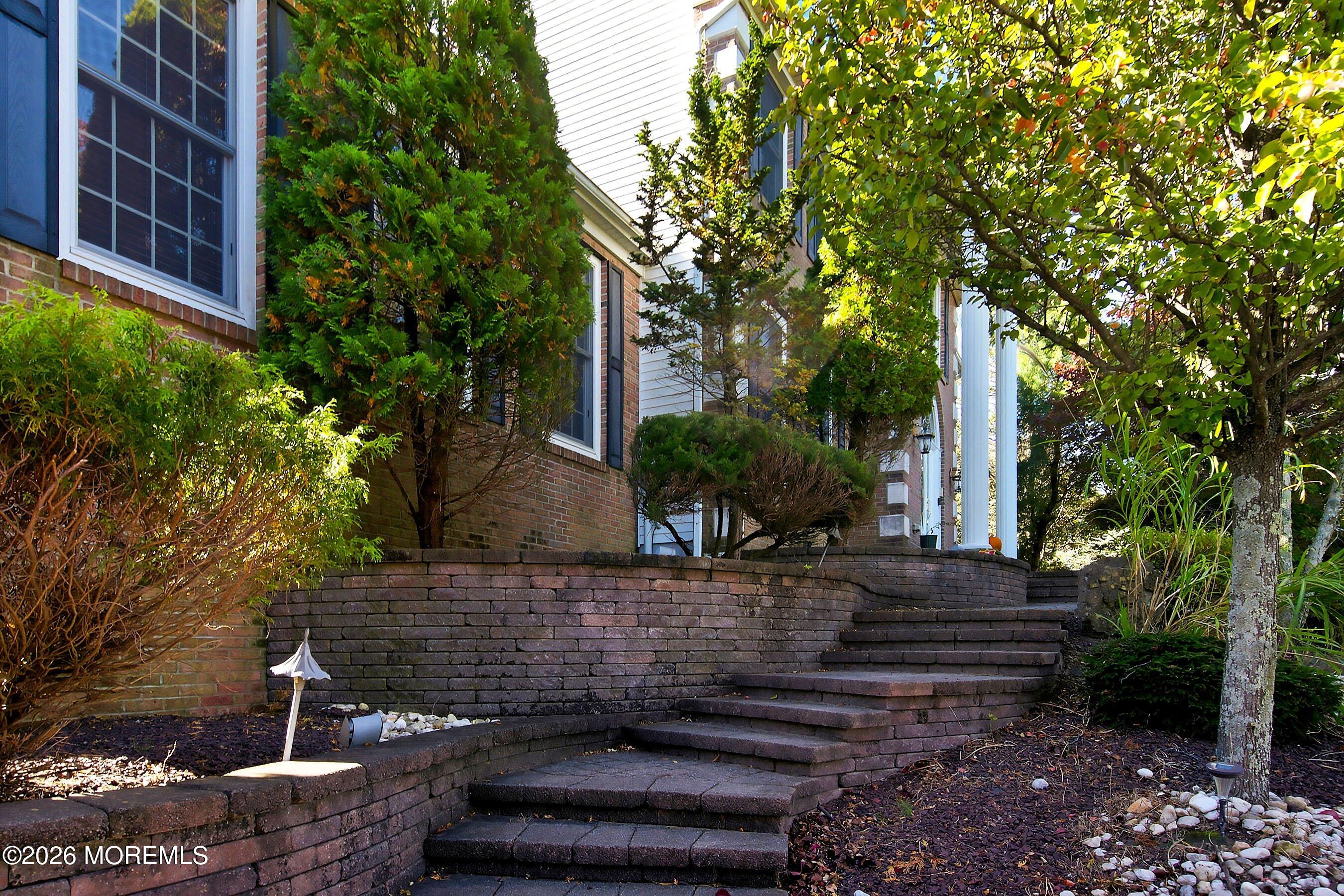 40 Northwoods Road
