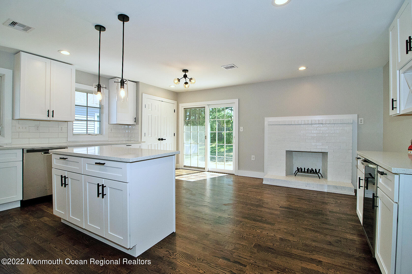 208 Pulaski Boulevard, Toms River, New Jersey image 7
