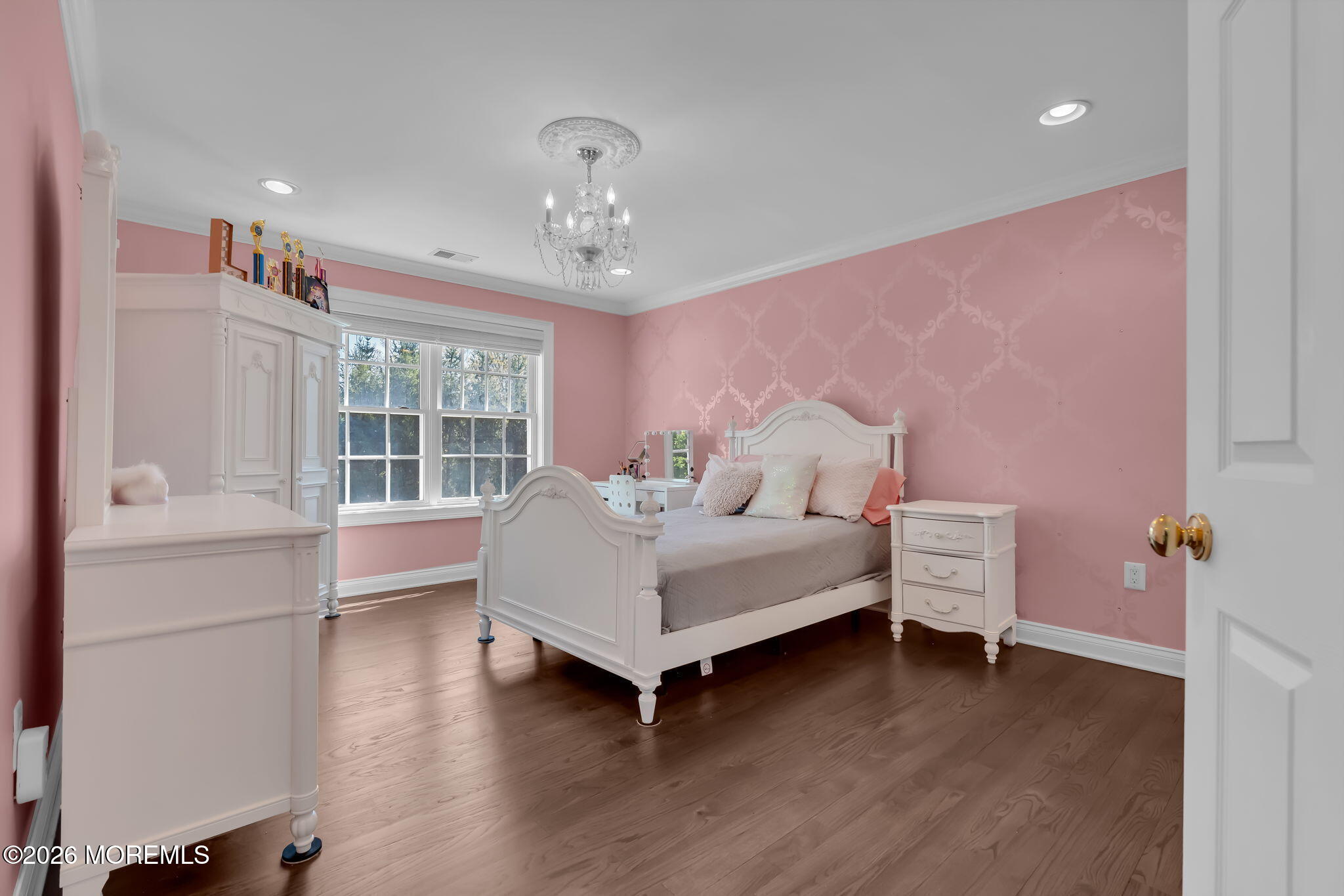 Marlboro, New Jersey, 07746, United States, 5 Bedrooms Bedrooms, ,5 BathroomsBathrooms,Residential,Active,2042175