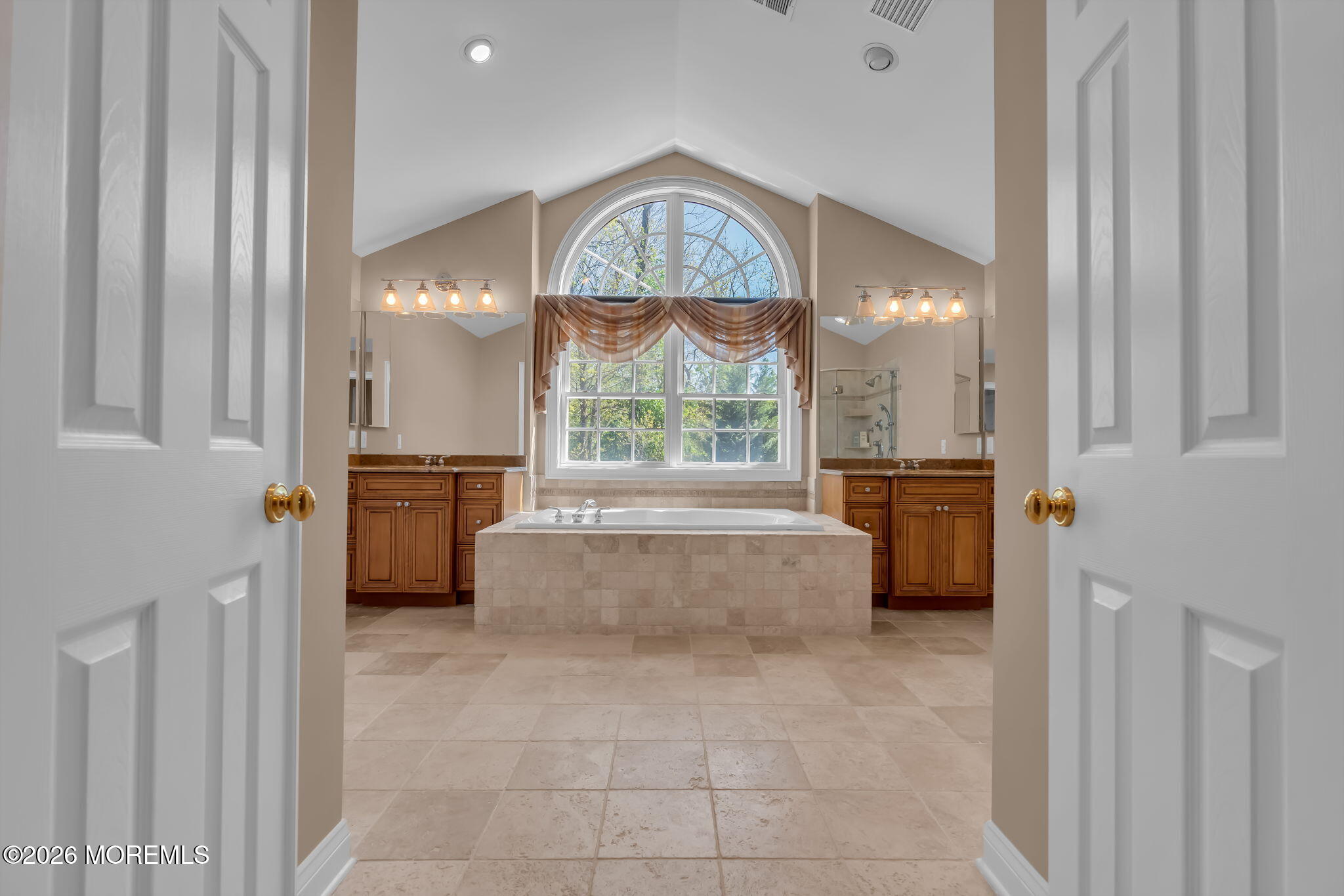 Marlboro, New Jersey, 07746, United States, 5 Bedrooms Bedrooms, ,5 BathroomsBathrooms,Residential,Active,2042175