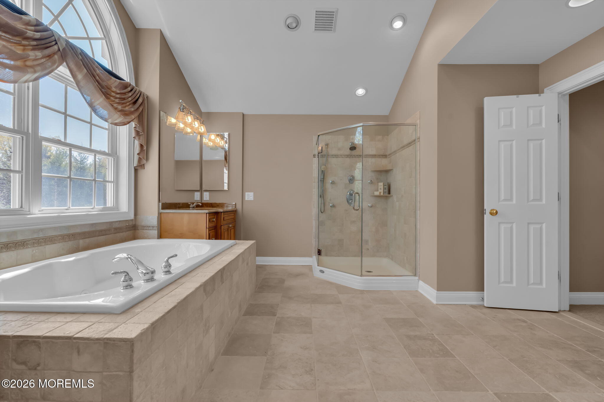 Marlboro, New Jersey, 07746, United States, 5 Bedrooms Bedrooms, ,5 BathroomsBathrooms,Residential,Active,2042175