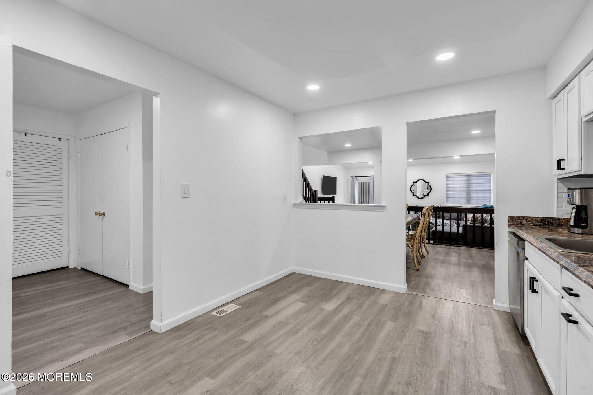 281 Longwood Drive 28-1