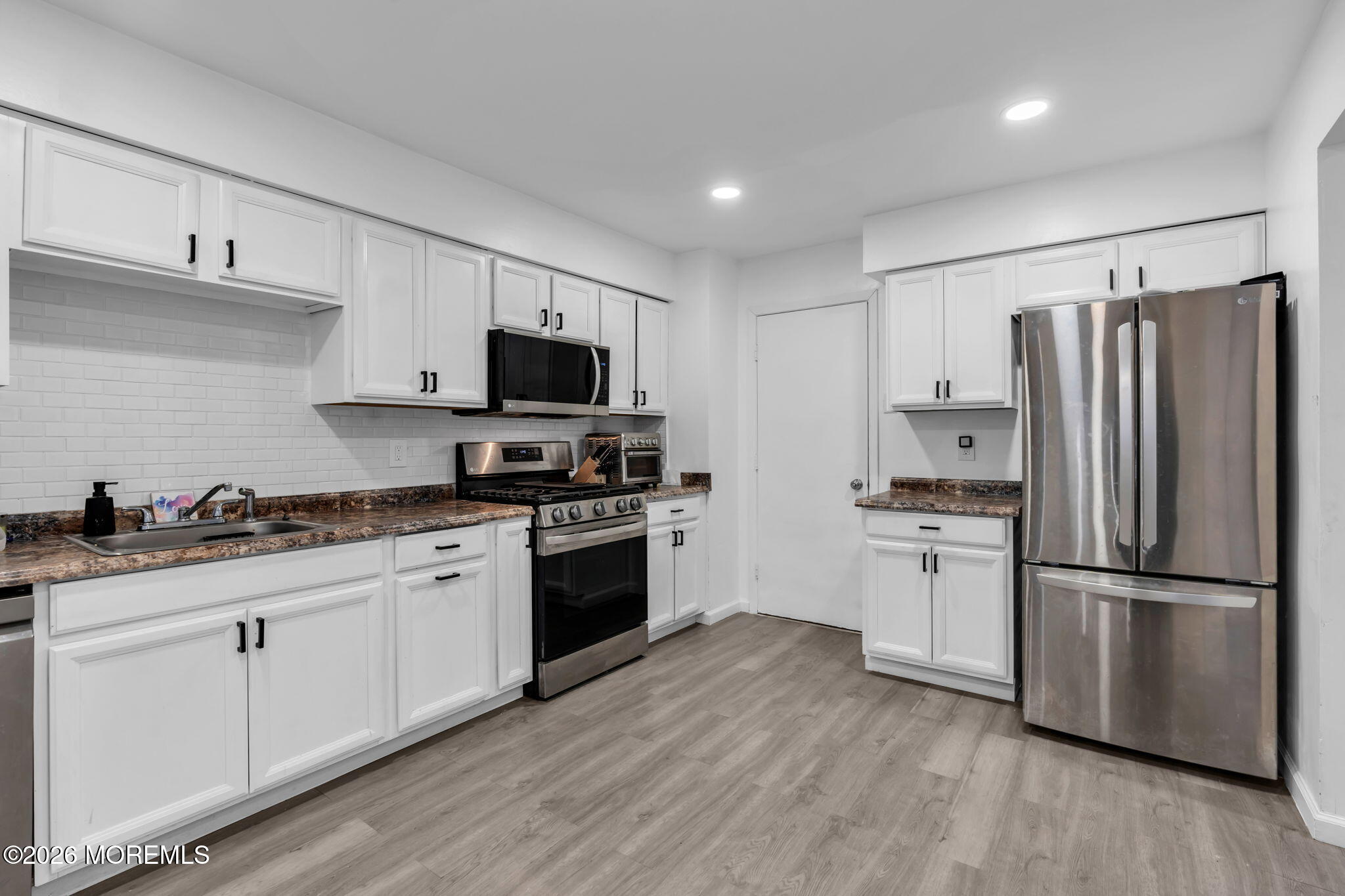 281 Longwood Drive 28-1