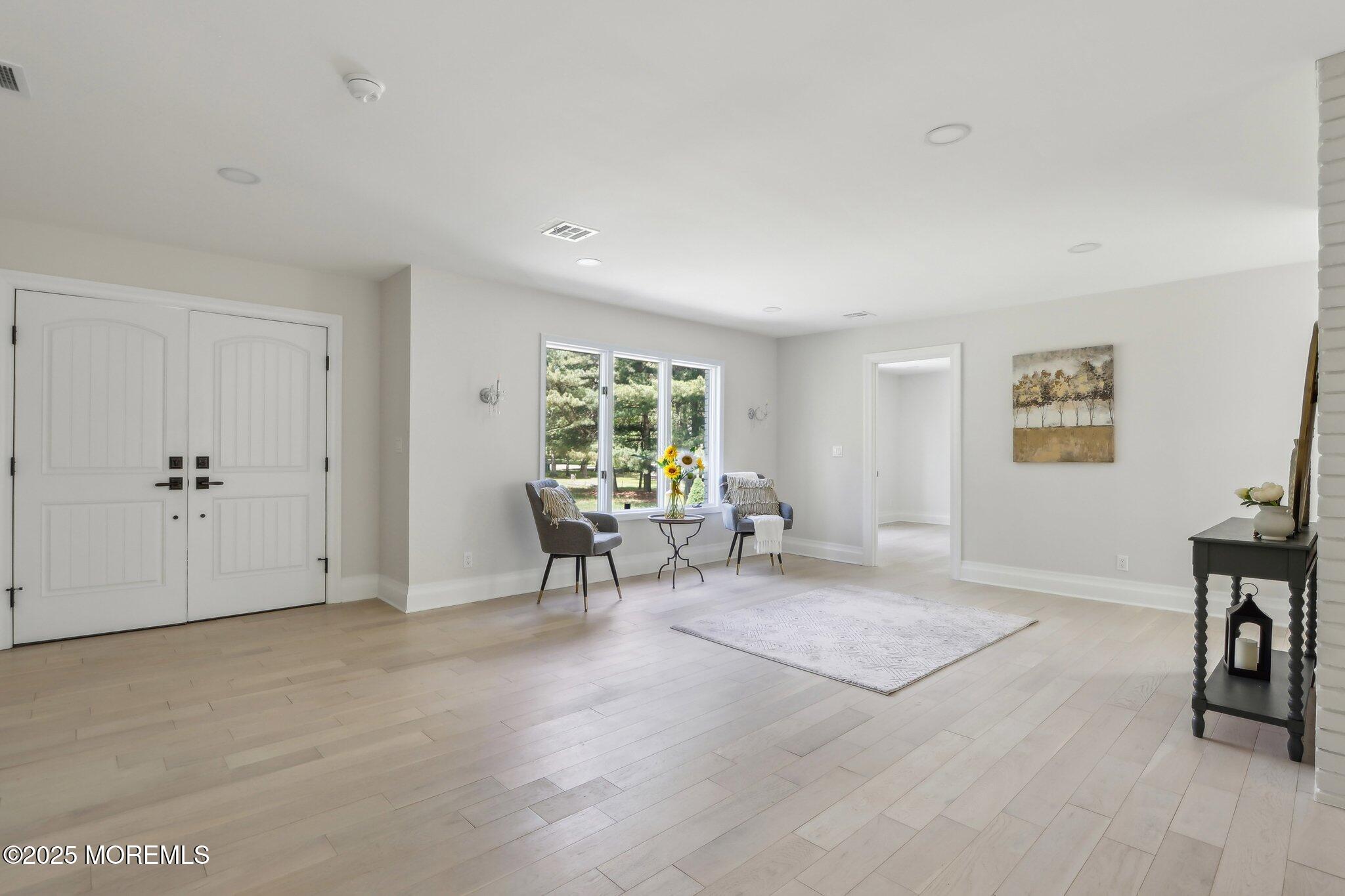 8 Olden Court, Colts Neck, New Jersey image 25