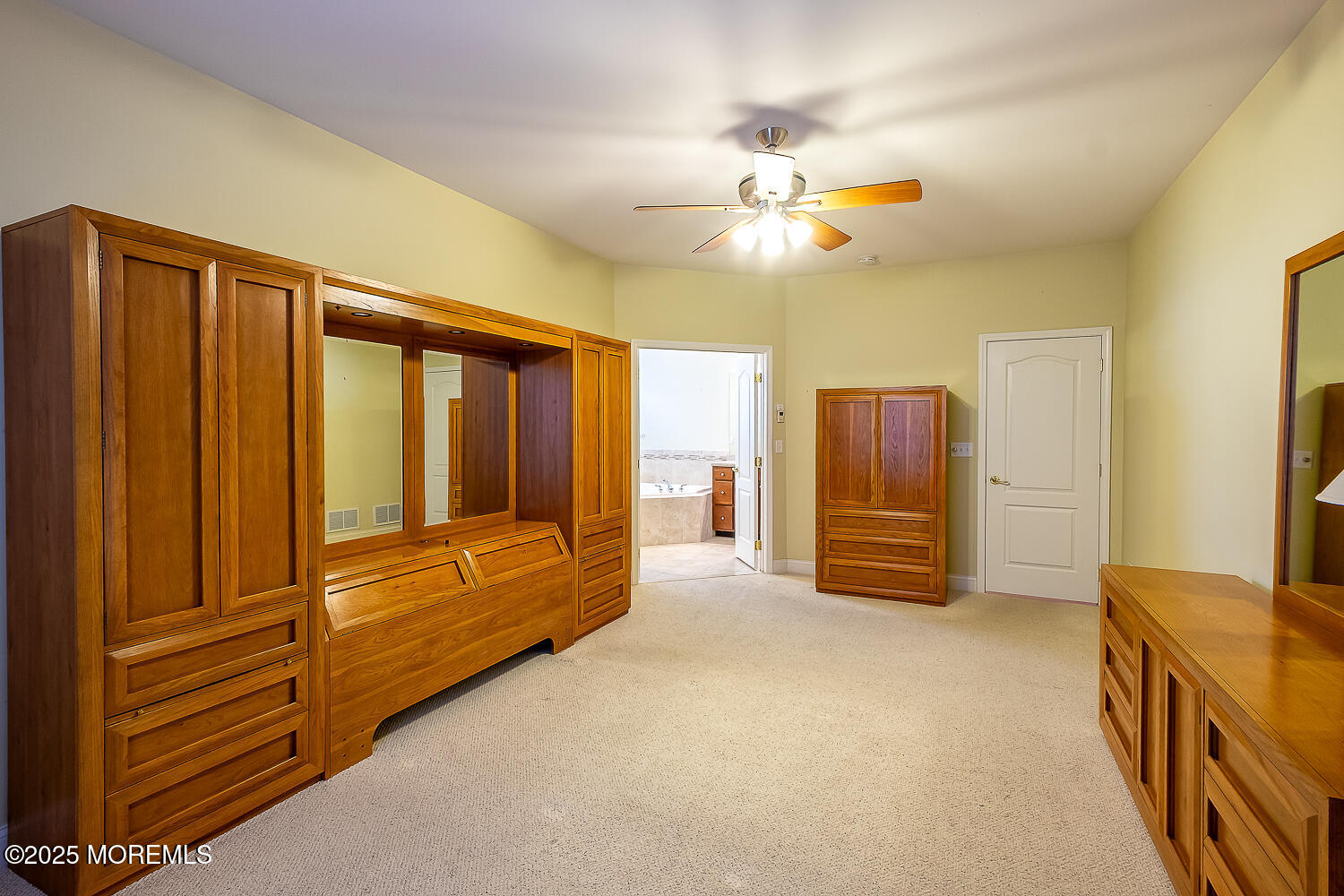 16 Kingston Drive, Jackson, New Jersey image 7