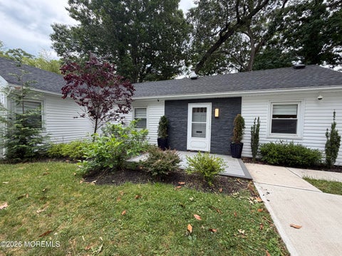 Homes For Rent - 185 Elmwood Road<br/> Oakhurst, NJ 07755