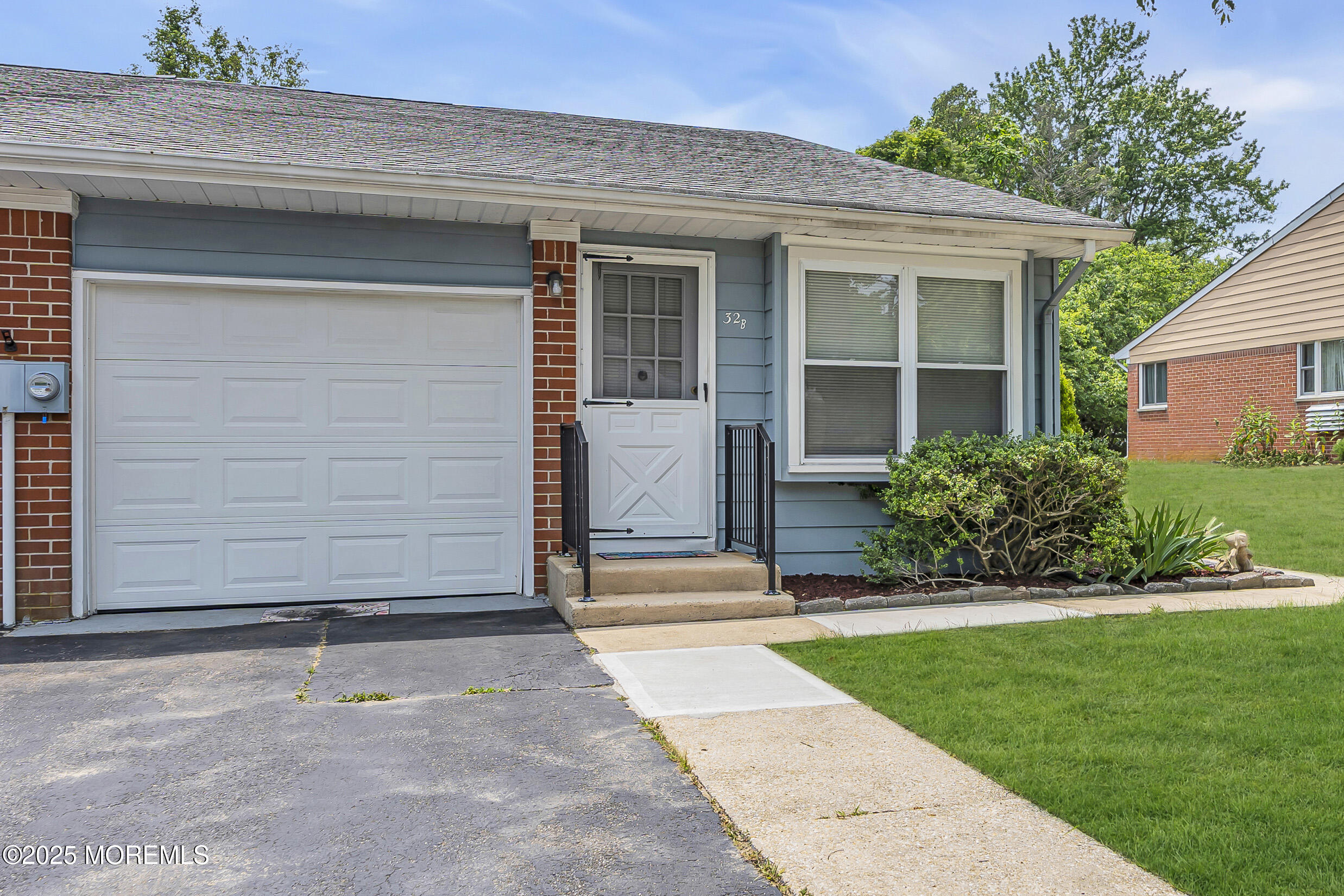 32B Independence Parkway
