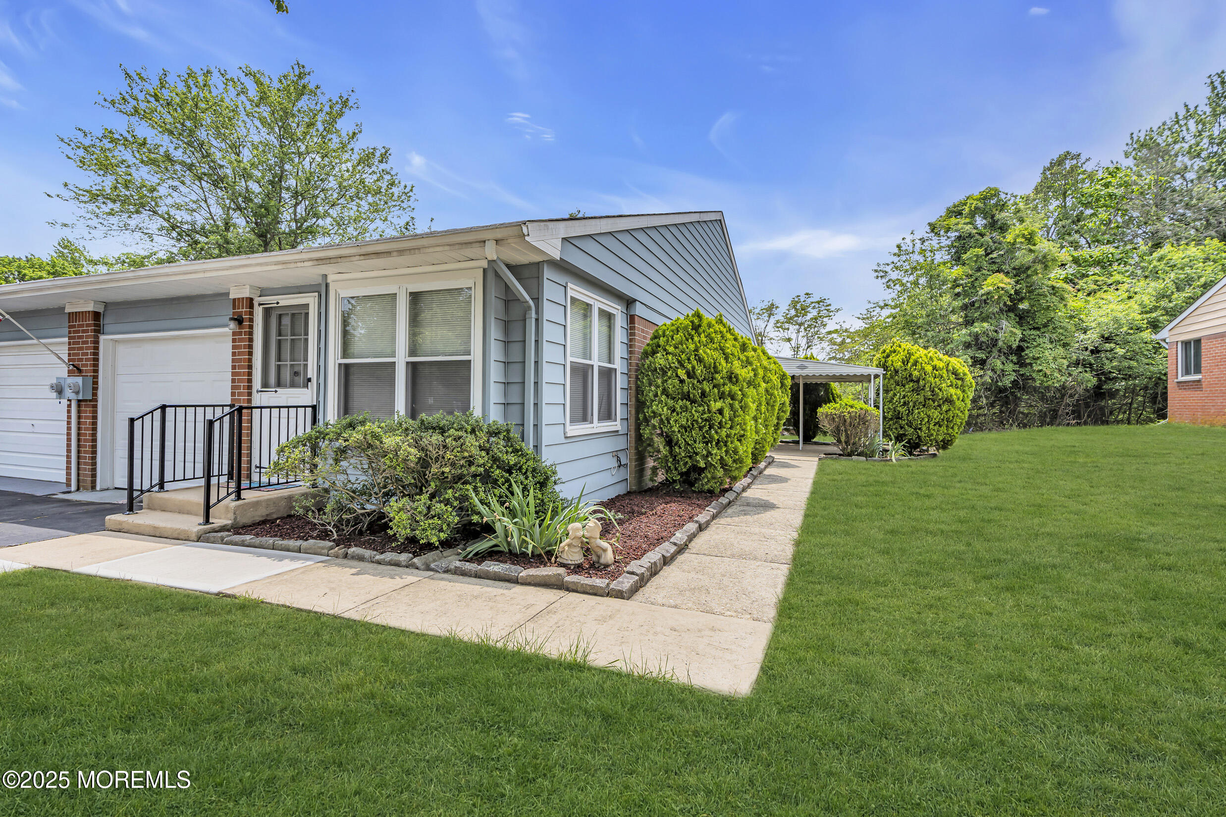 32B Independence Parkway