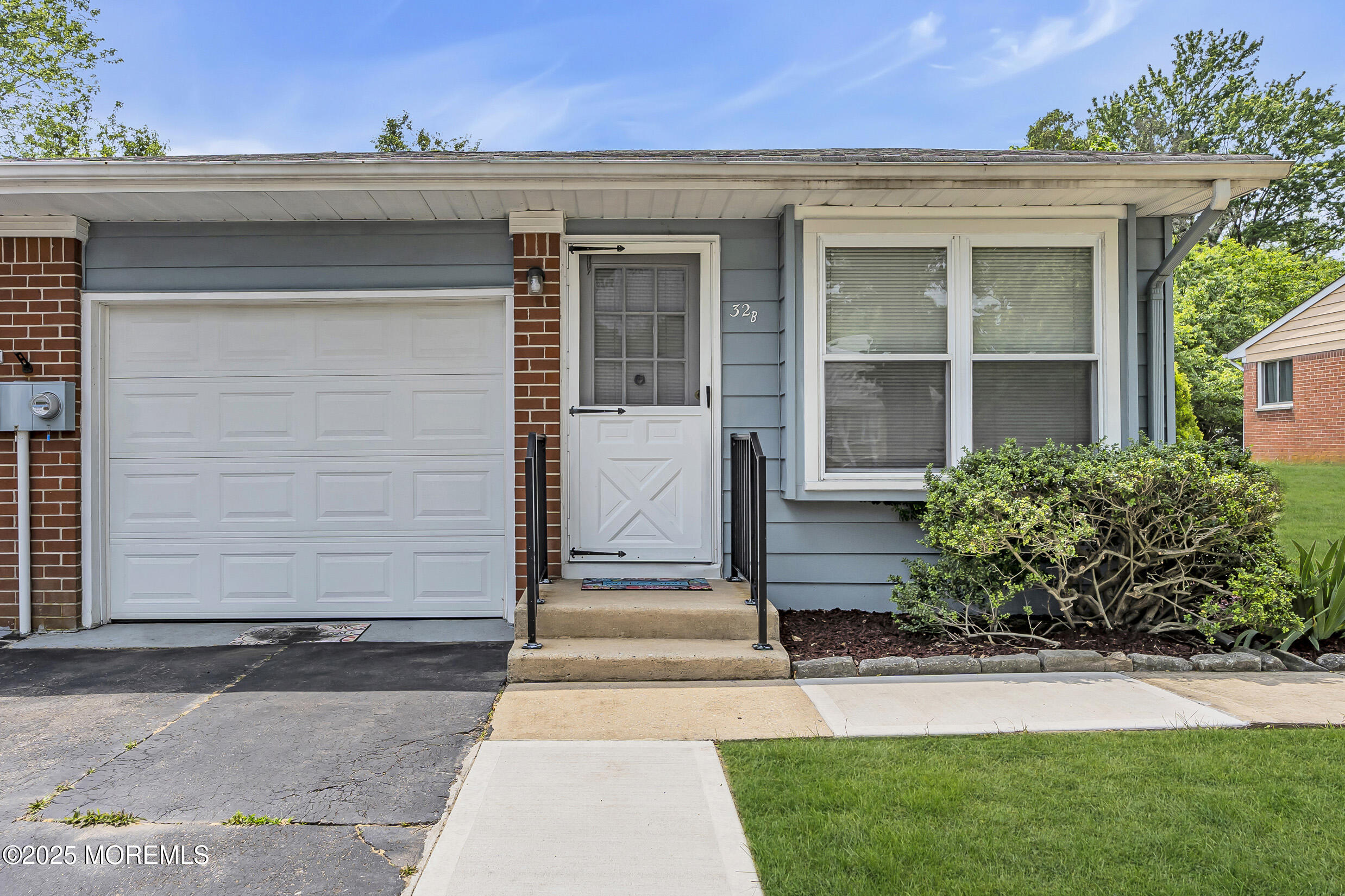 32B Independence Parkway