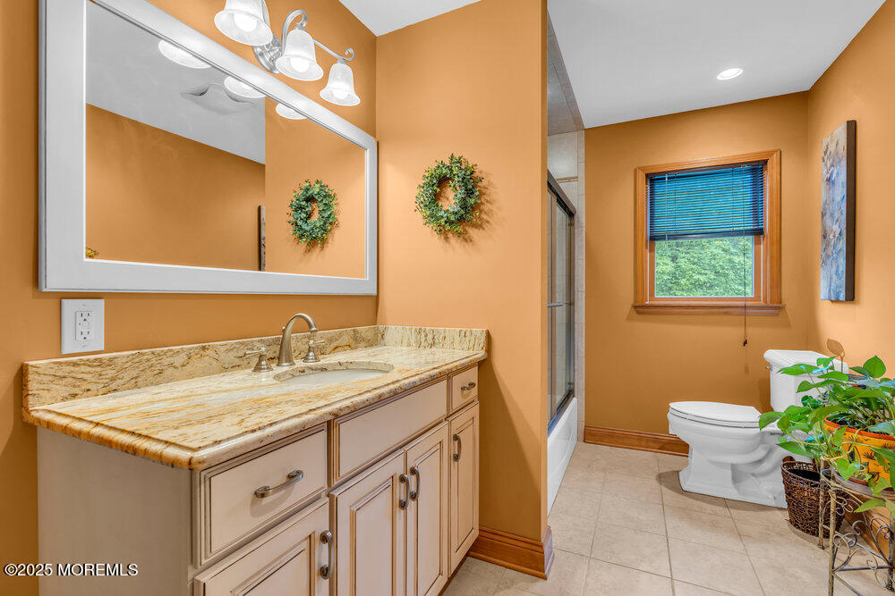 863 Holmdel Road, Holmdel, New Jersey image 27