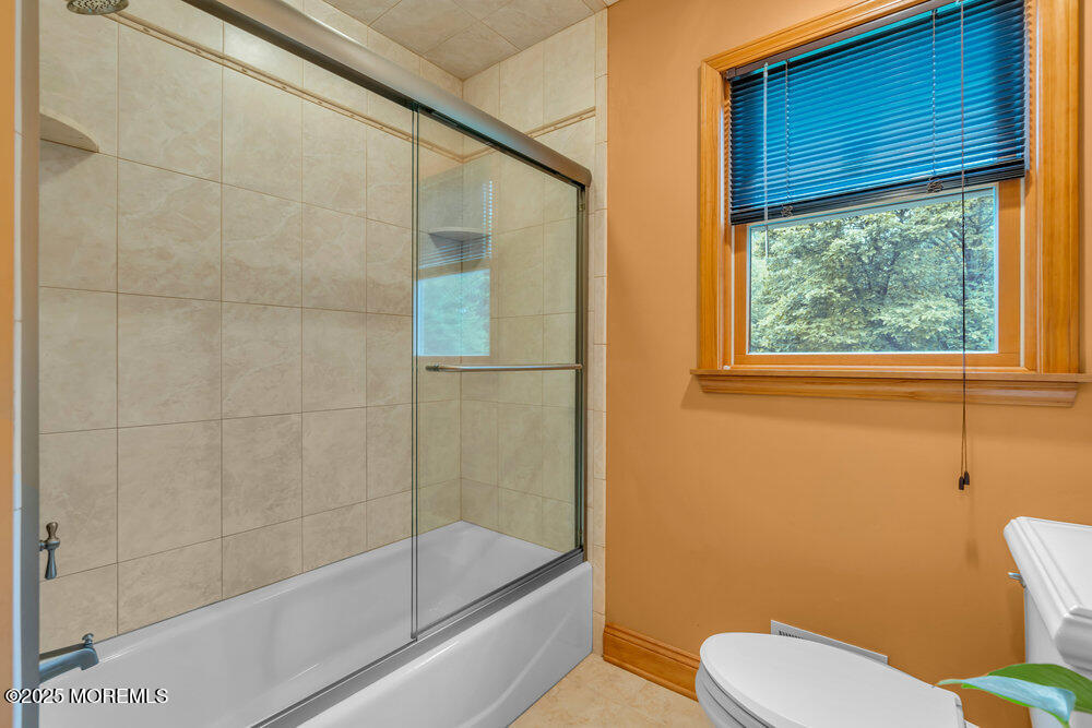 863 Holmdel Road, Holmdel, New Jersey image 28