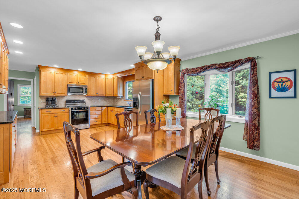 863 Holmdel Road, Holmdel, New Jersey image 22