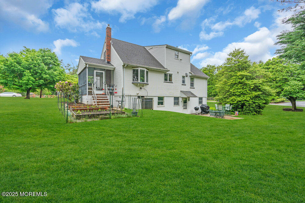 863 Holmdel Road, Holmdel, New Jersey image 9