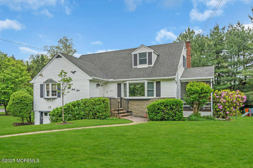 863 Holmdel Road