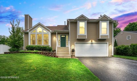 30 Heritage Drive Howell NJ 07731