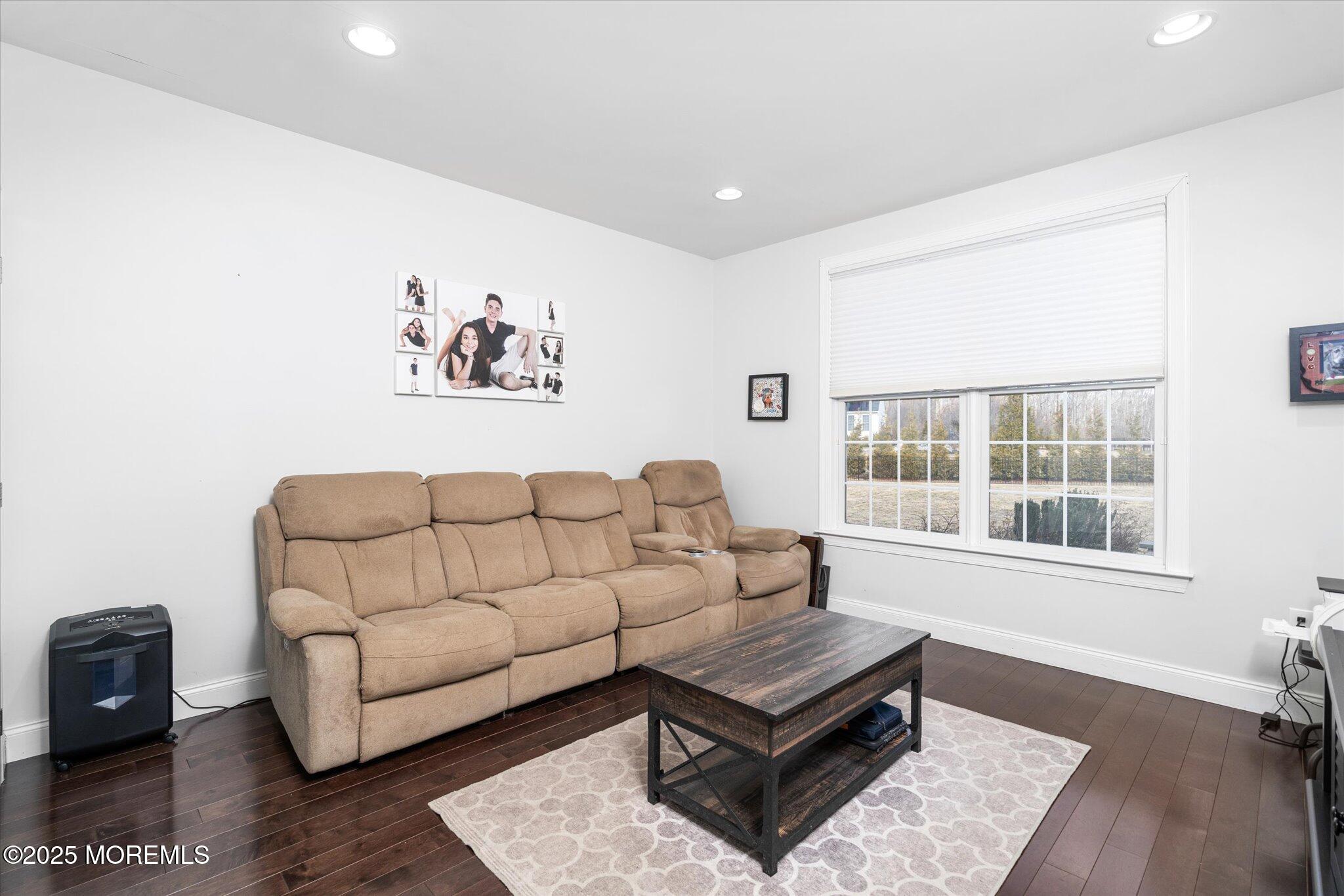 33 Weathervane Circle, Cream Ridge, New Jersey image 39