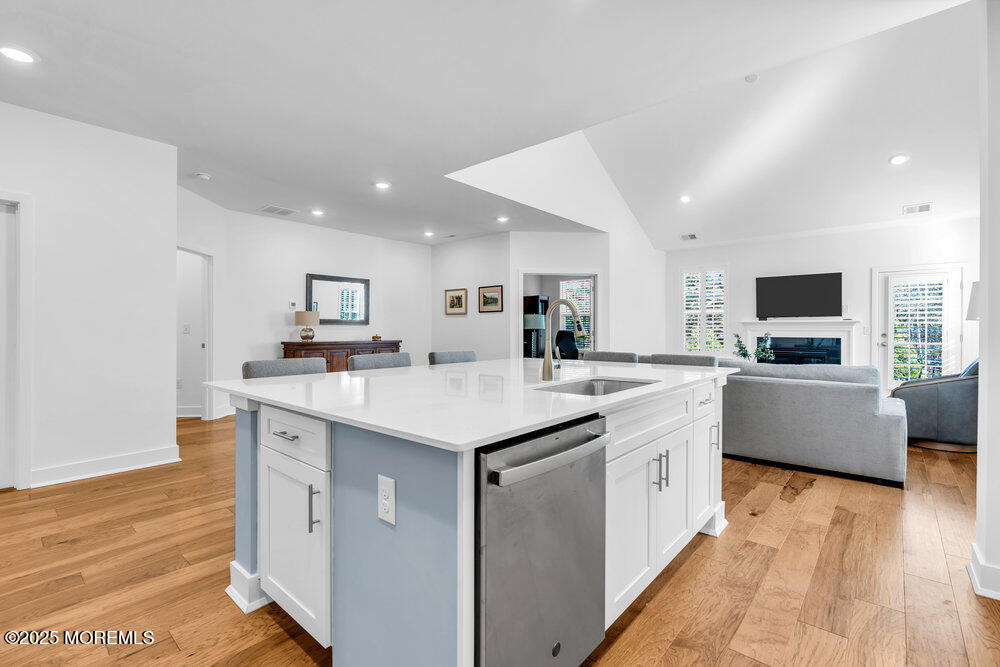 55 Longwood Drive, Monroe Township, New Jersey image 7
