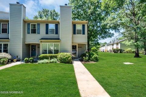Condo For Sale - 33 Trumbull Drive #12<br/> Freehold, NJ 07728