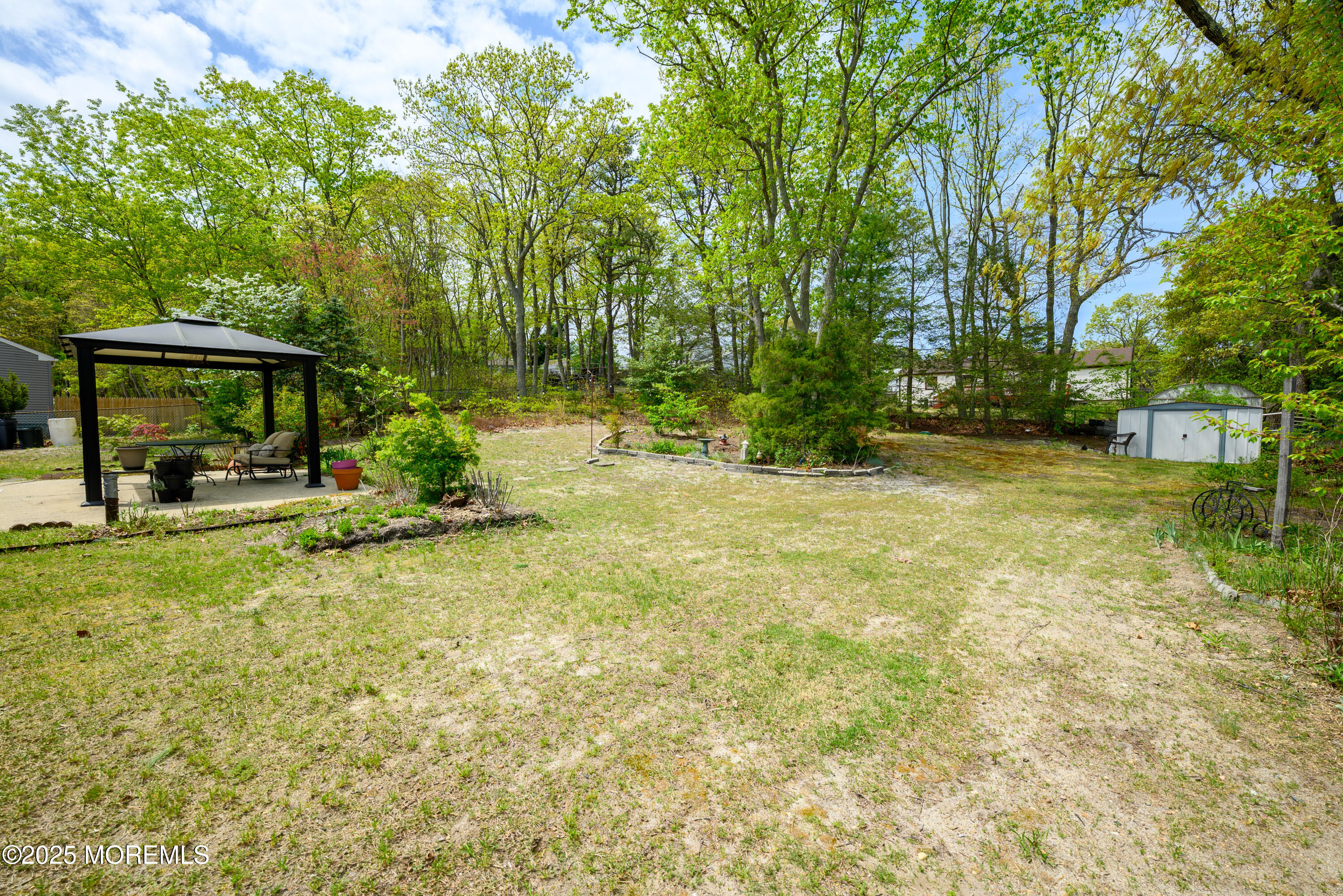 5 Darien Circle, Howell, New Jersey image 34