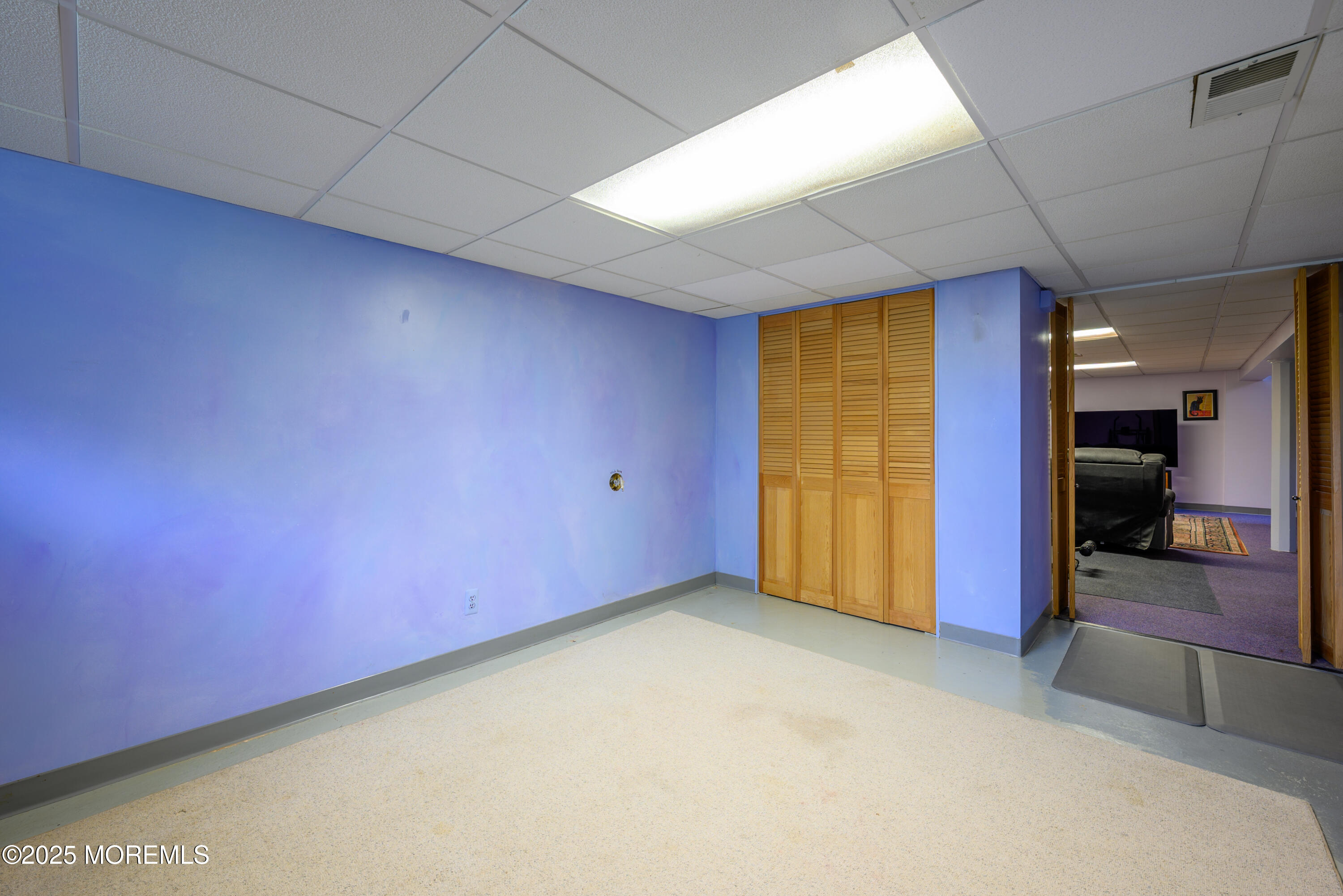 5 Darien Circle, Howell, New Jersey image 28