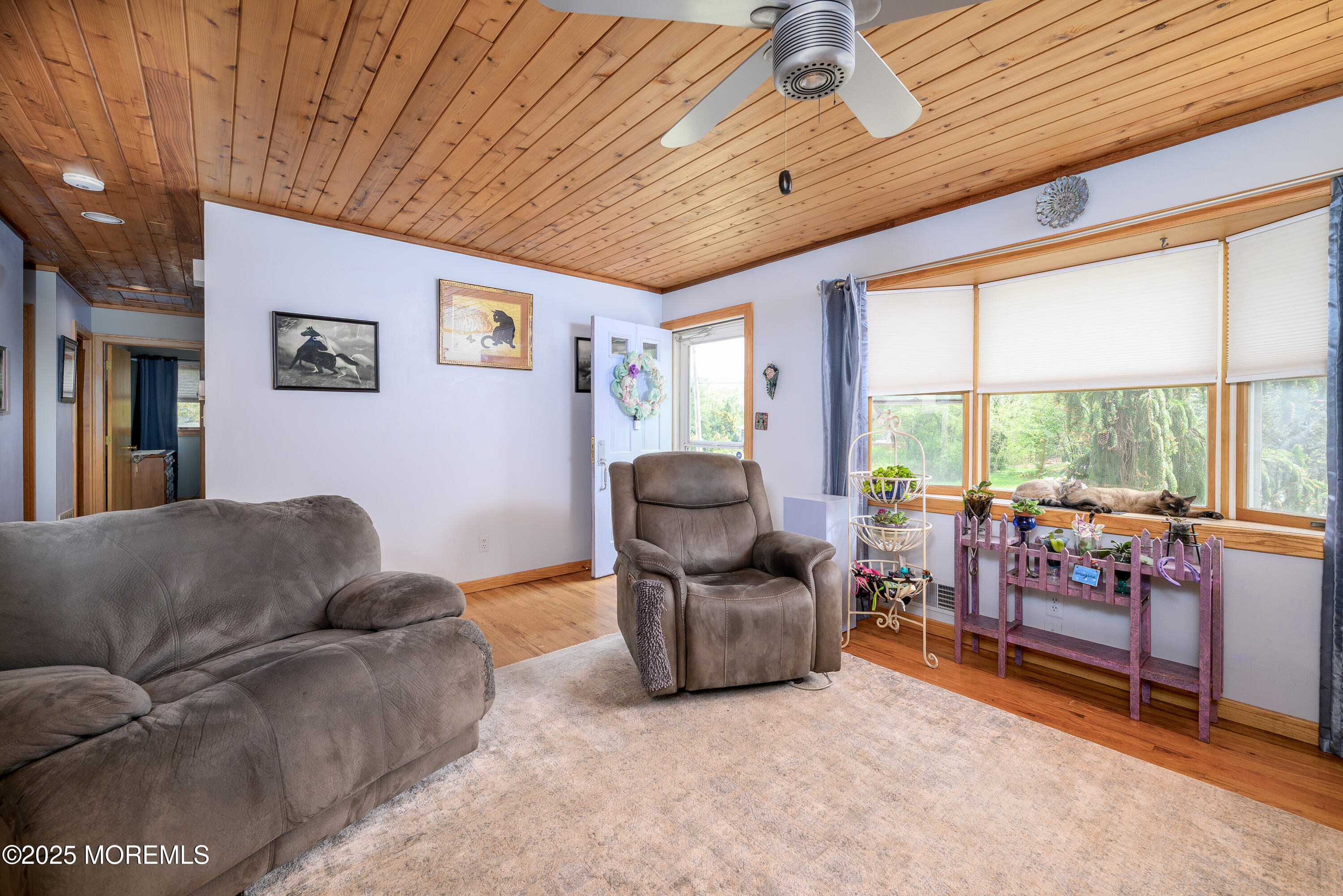 5 Darien Circle, Howell, New Jersey image 11